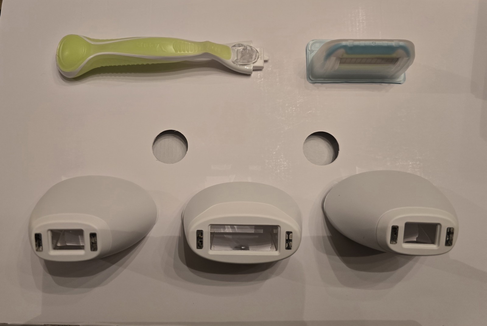 Braun Skin i·expert Smart IPL Hair Removal System Smart 4 Heads Vanity Case 6036