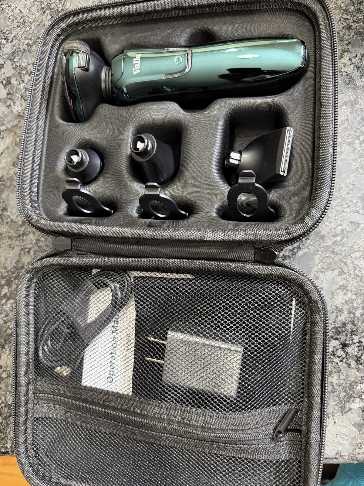 Valla V688 Multi-Function Shaver 3-Head Rotary USB Rechargeable Washable Green