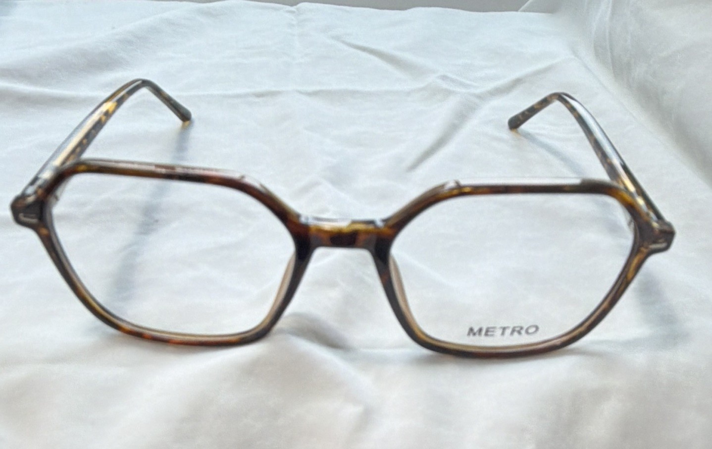 METRO Brown Tortoise Shell Plastic Full Rim Eyeglass Frames Unisex Adults