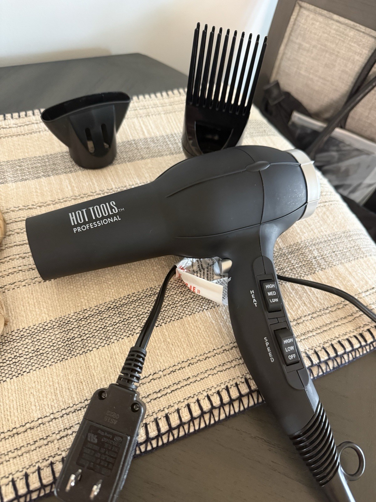 Hot Tools Professional Hair Dryer Black w/ Diffuser + Comb Attachment 2 Speed