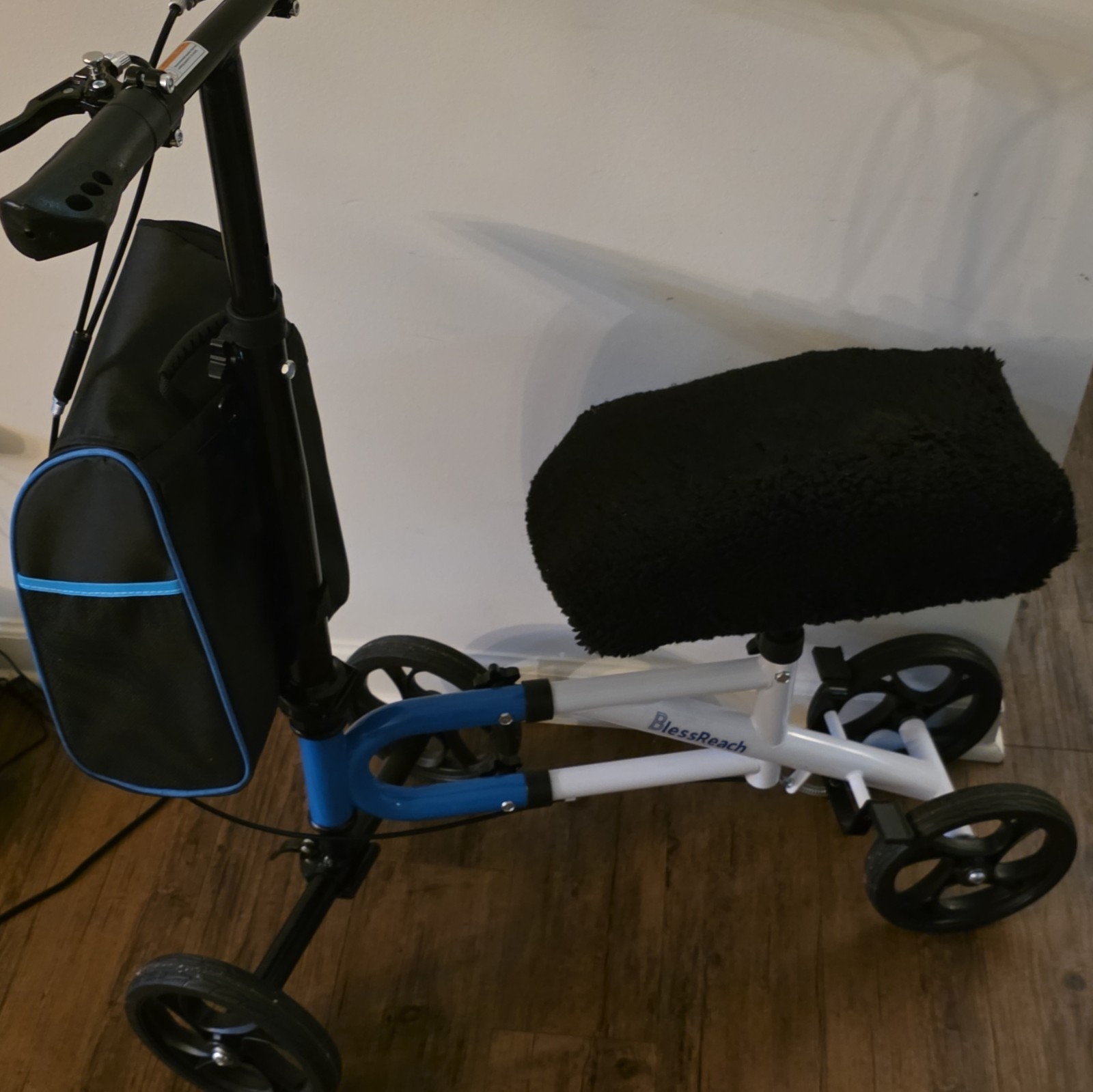 BlessReach Adult Knee Scooter 4-Wheel with Storage Compartment Blue/White/Black