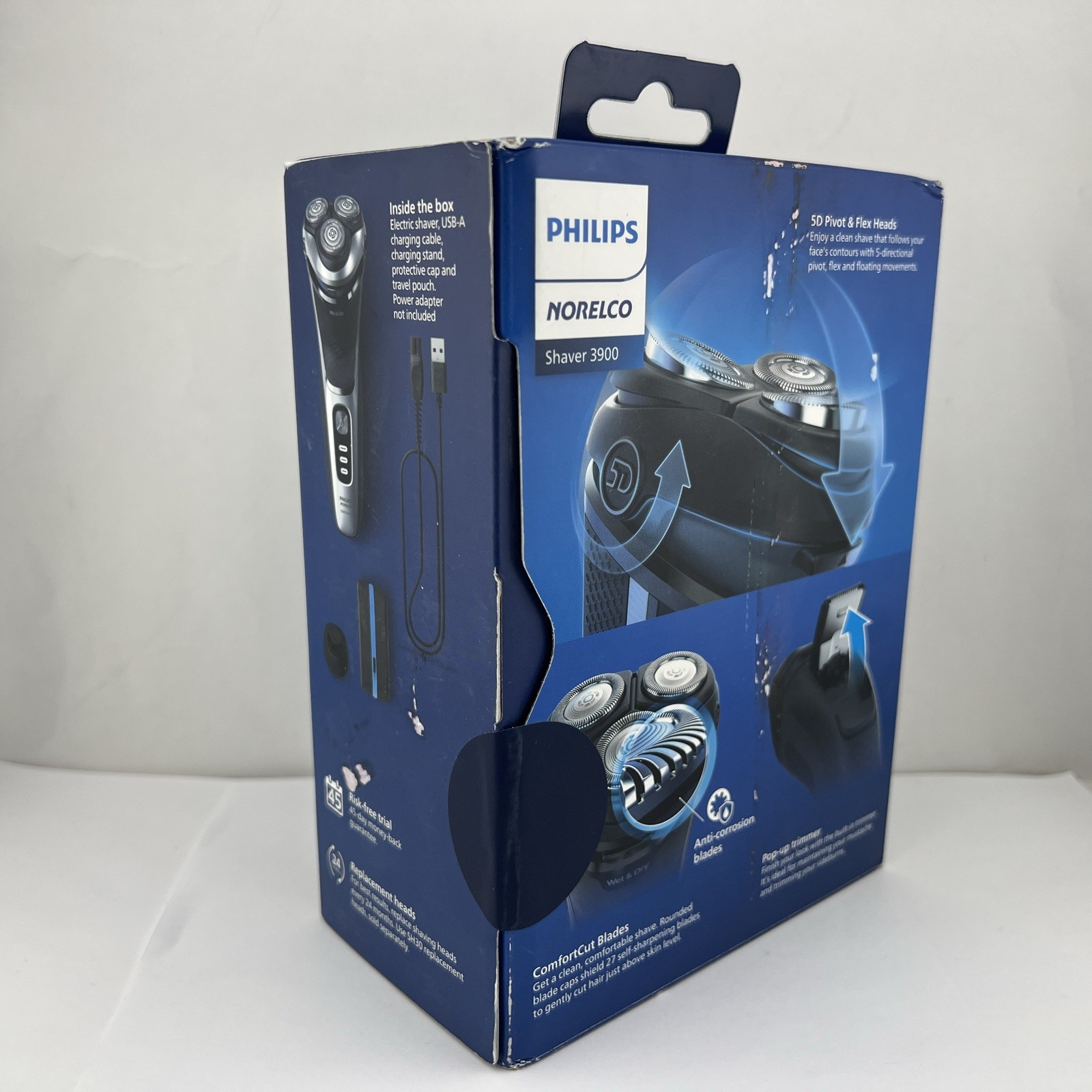 Norelco 3900 Electric Shaver Wet & Dry 5D Pivot + Pouch, Charging Stand S3341/92