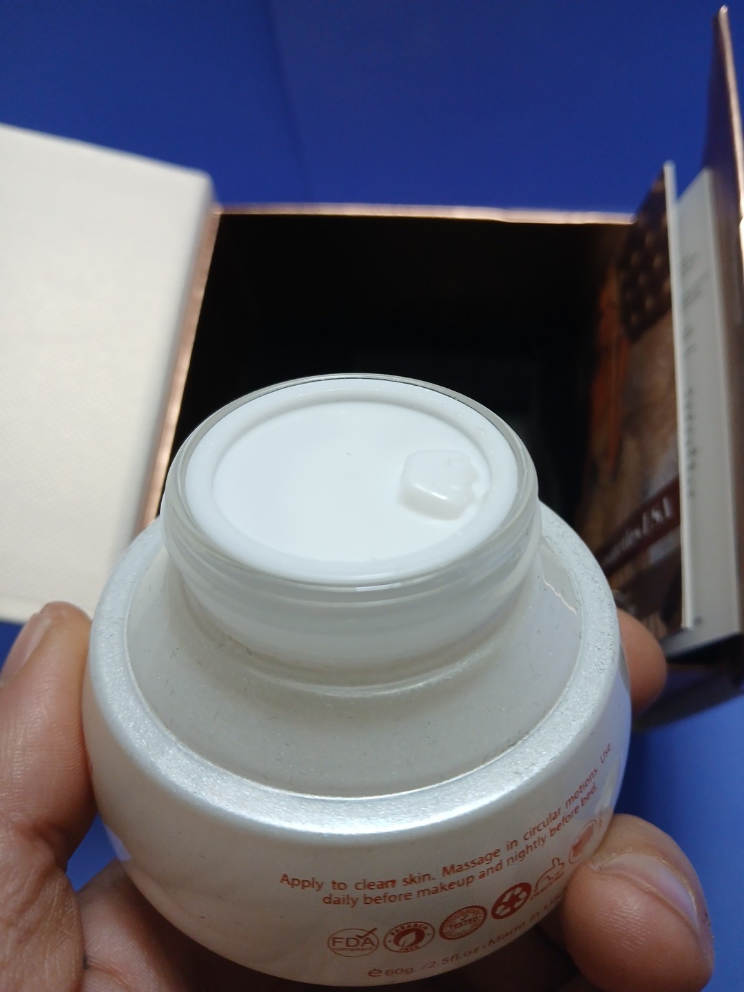 Ultra PRO 24k PURE MOISTURIZING DAY CREAM 2.5 Fl Oz Aloe Vera