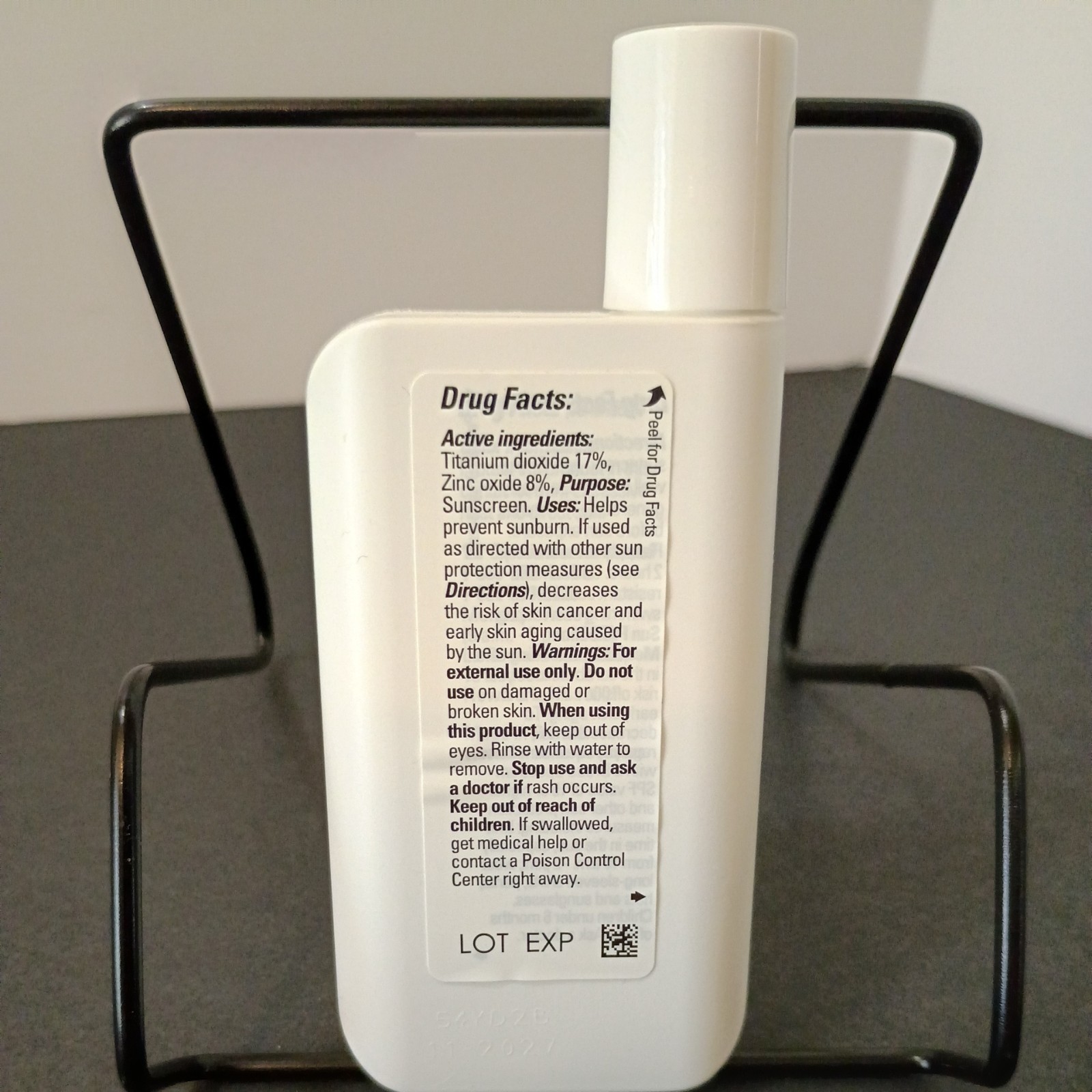 La Roche-Posay Anthelios Medium Tinted Mineral Sunscreen SPF 40 Face 1.7 fl oz