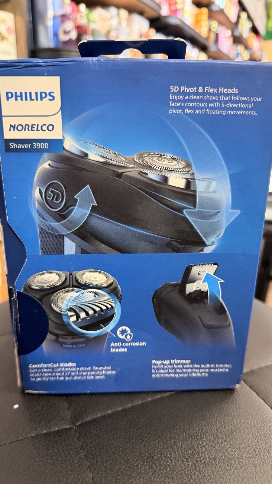 Philips Norelco 3900 Electric Shaver, Storm Blue