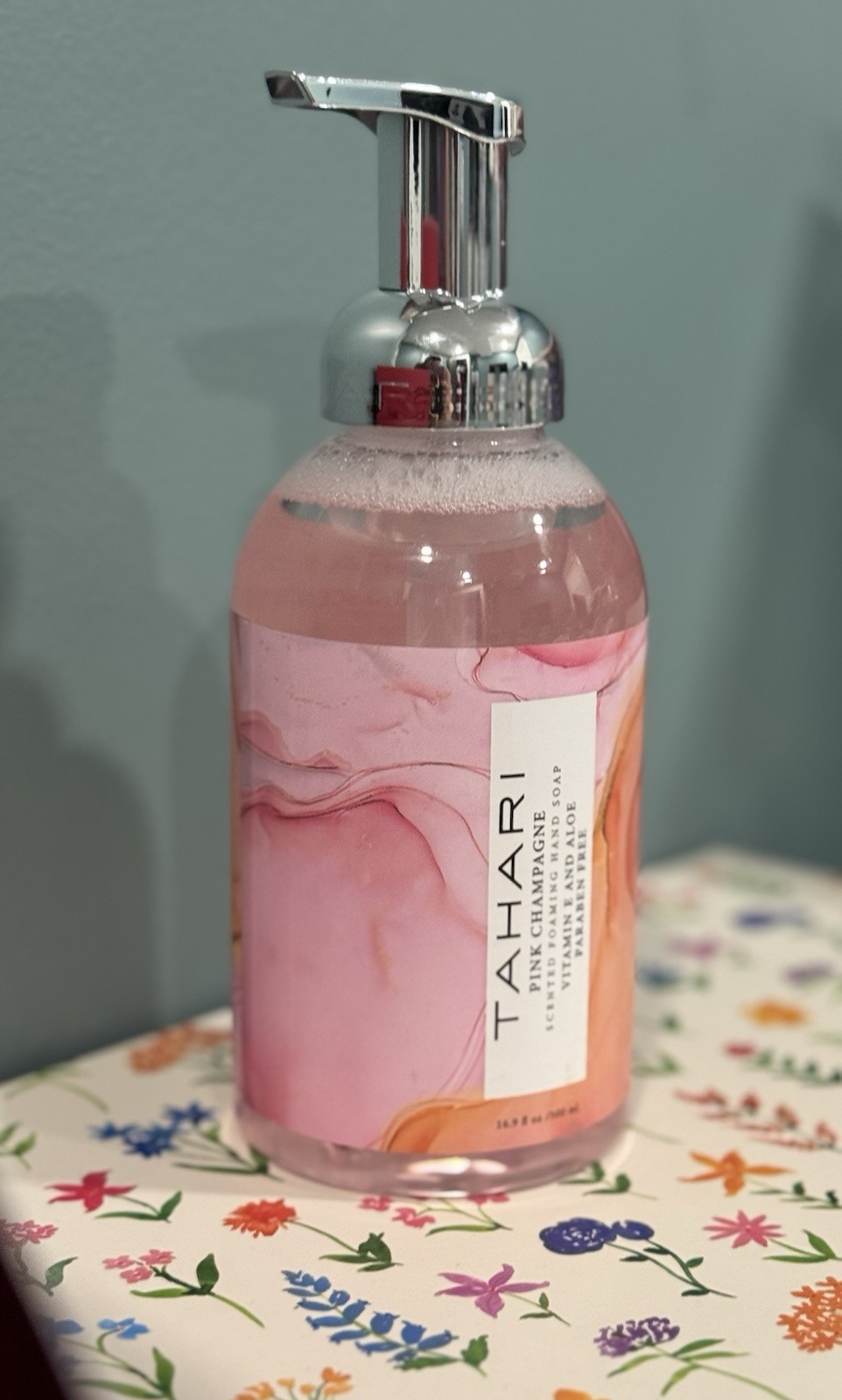 TAHARI Pink Champagne Liquid Hand Soap, Vitamin E & Aloe, Pink, 8.5 fl oz