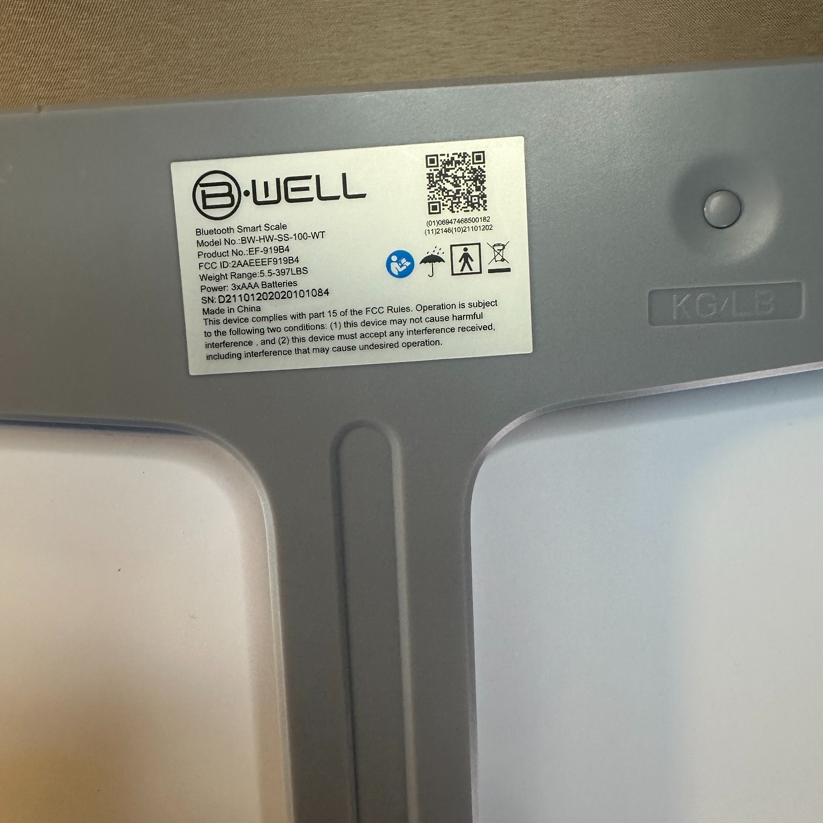 B-WELL Bluetooth Smart Scale LED Display EF-919B4 FCC 2021 Release