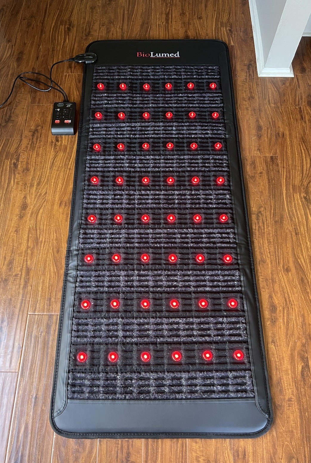 BioLumed PEMF + Red Light whole body mat with CASE – Infrared Heating 29″ x 73″