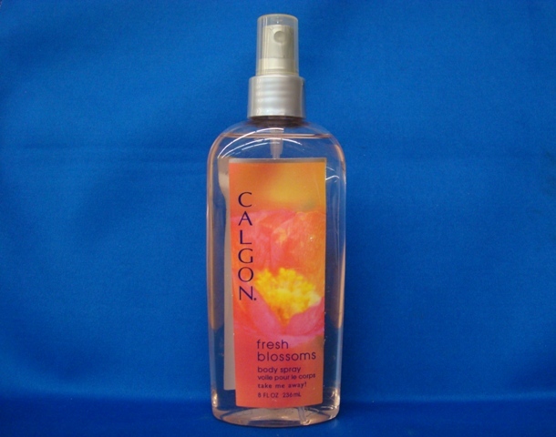 CALGON FRESH BLOSSOMS BODY SPRAY FOR WOMEN 8 Oz BOTTLE (BUYER GETS 1 BOTTLE)