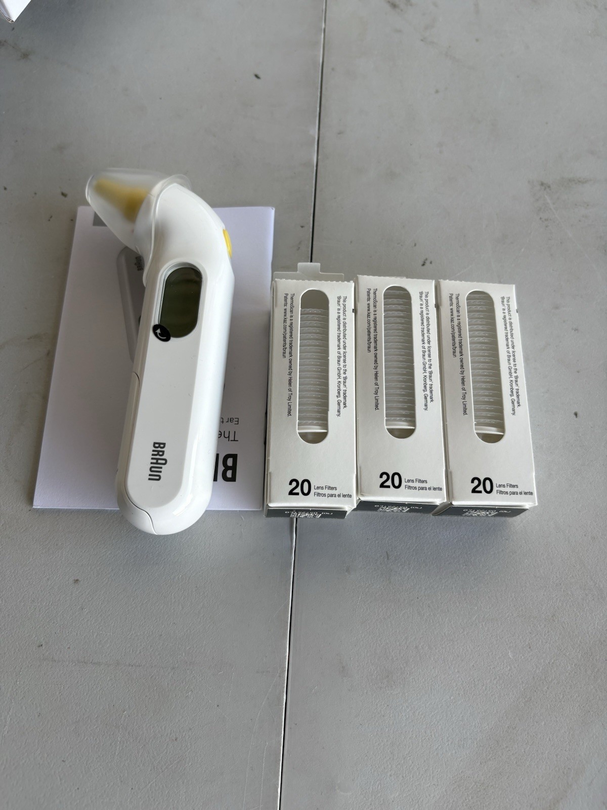 Braun IRT3515 ThermoScan 4 ~ Digital Ear Thermometer ~ Color Coded Guide