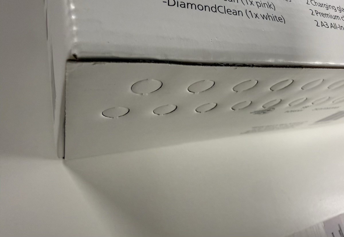 Philips Sonicare DiamondClean Smart Electric Rechargeable Toothbrush 2 SEALED
