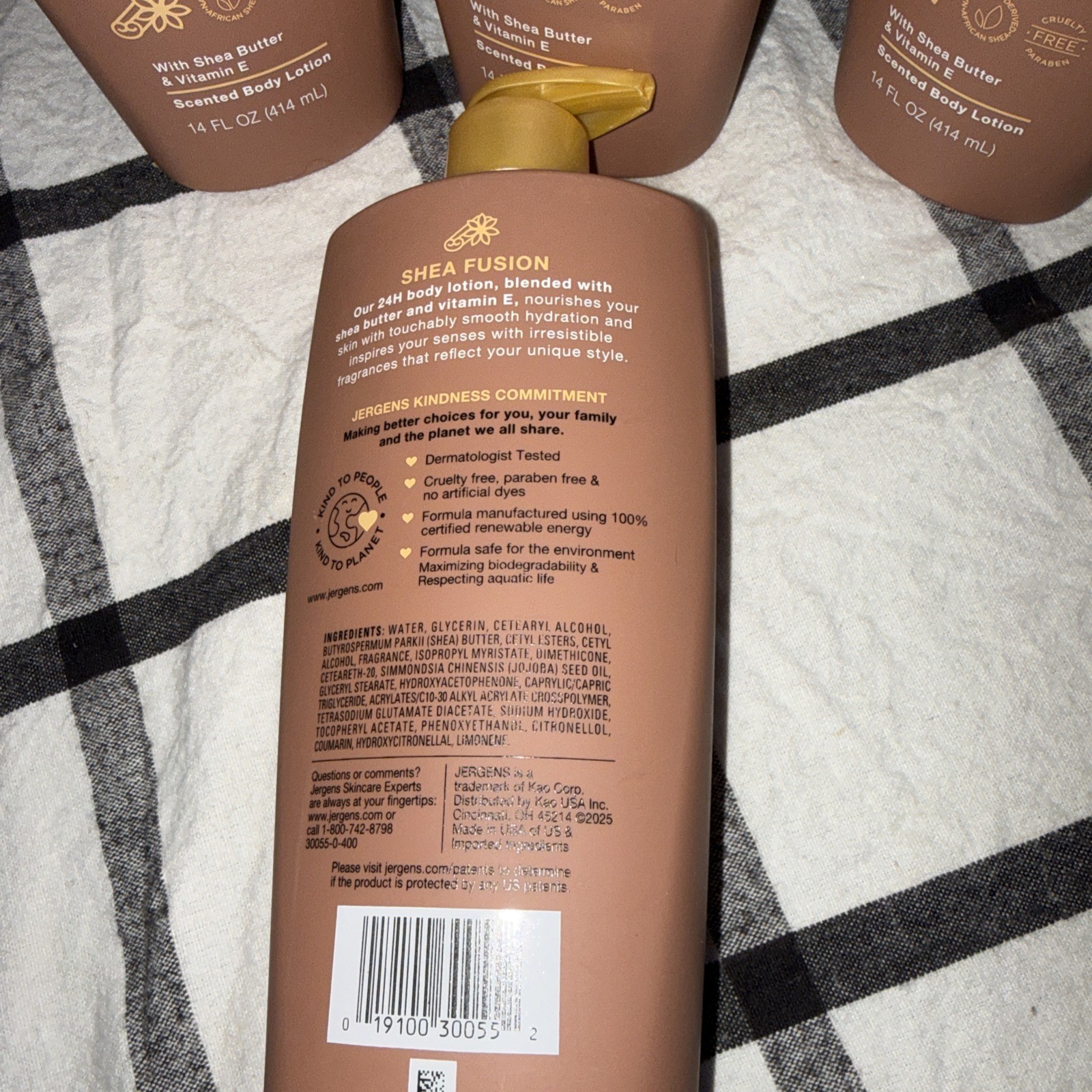5-Jergens Shea Fusion Warm Amber, Peach & Soft Powder Body Lotion, Moisturizer