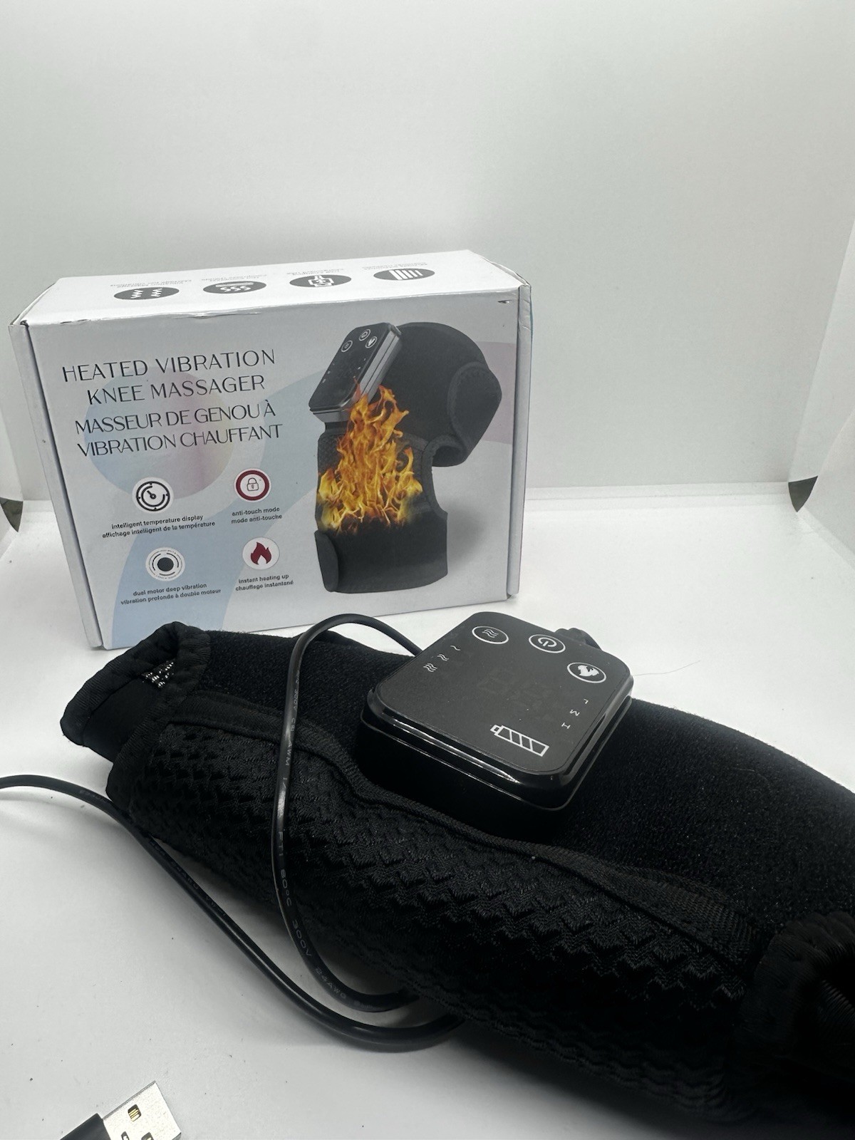 Heated Vibrating Knee Massager, USB Charging, Multiple Intensities, Black