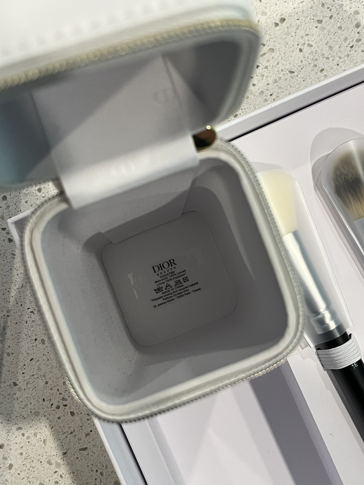 Dior Makeup Brush Set (3) Standing Zippered Storage Case – New In Box