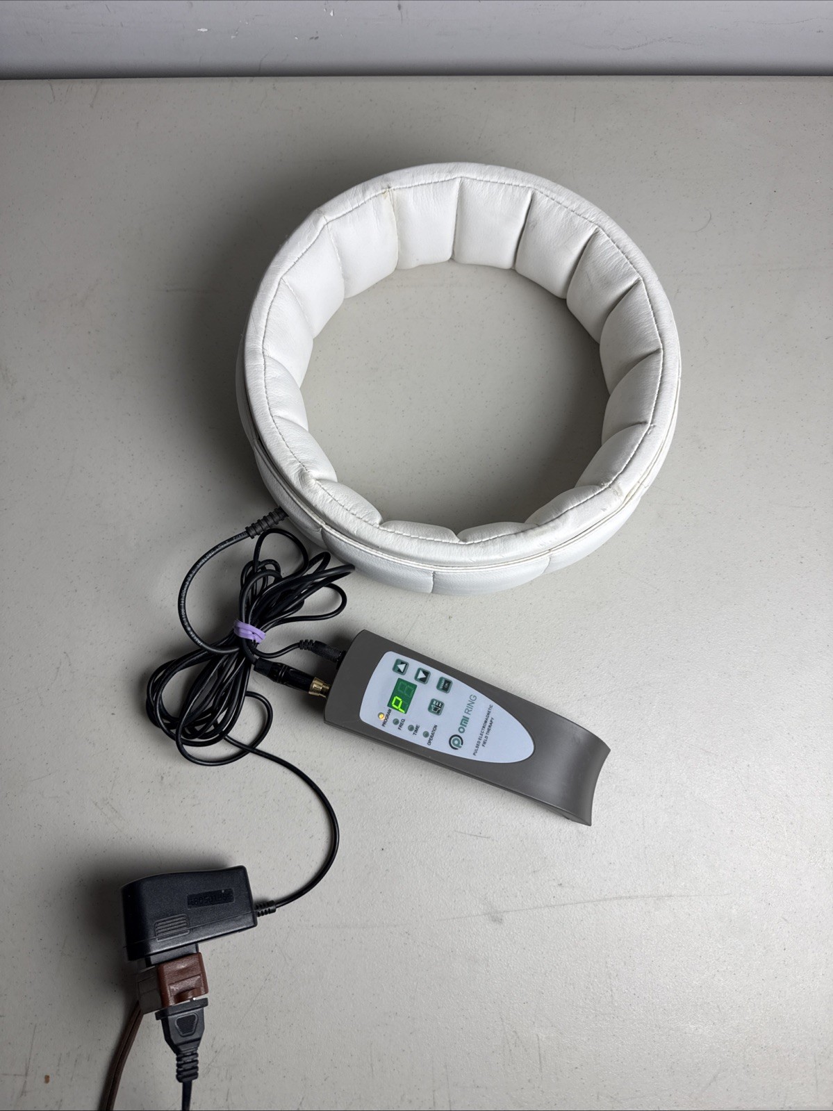 OMI PEMF Ring Pulsed Electromagnetic Field Therapy Device Great Condition Works
