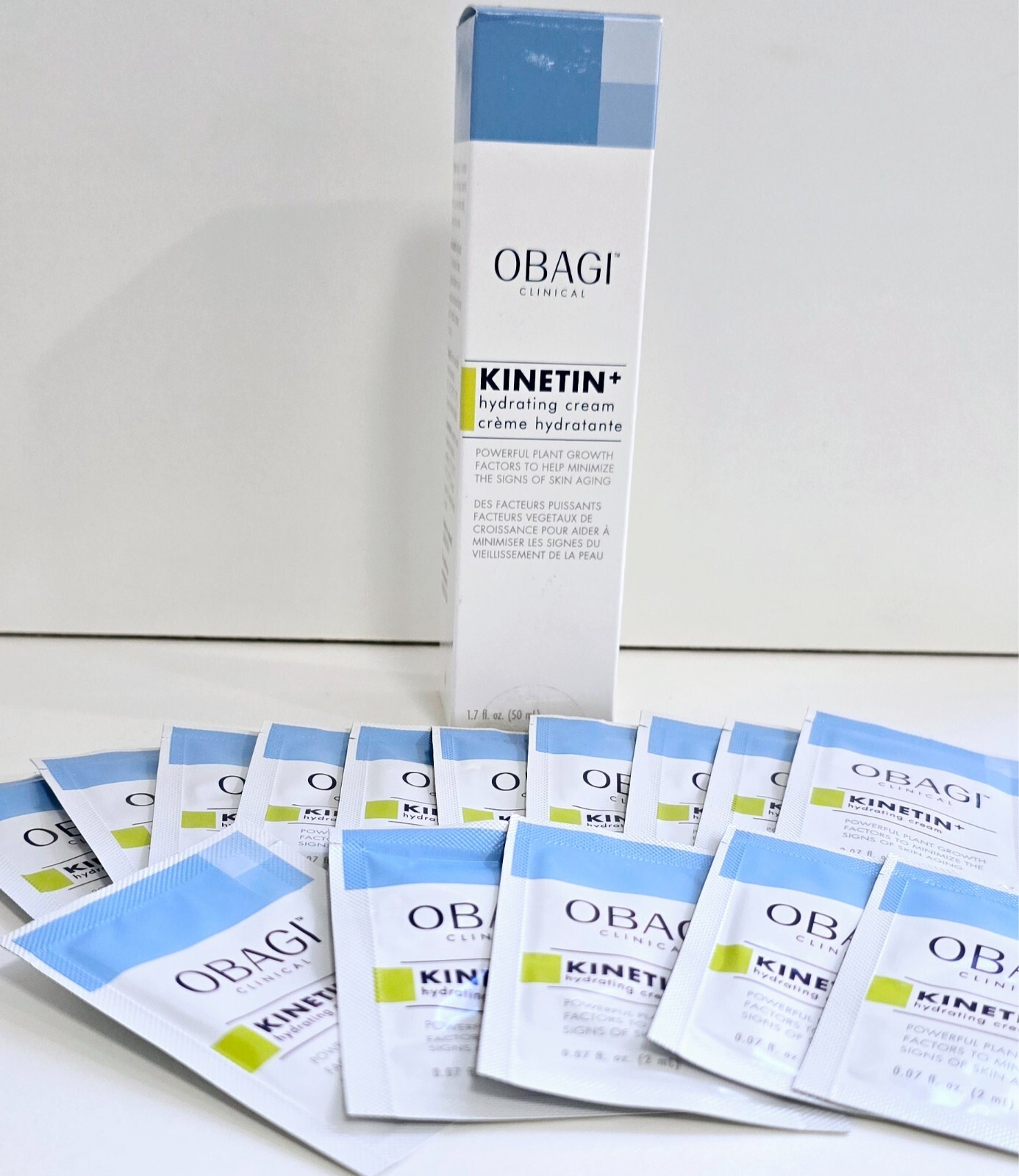 OBAGI CLINCAL HYDRATING CREAM 1.7 fl.oz PLUS 15 samples x 2ml each