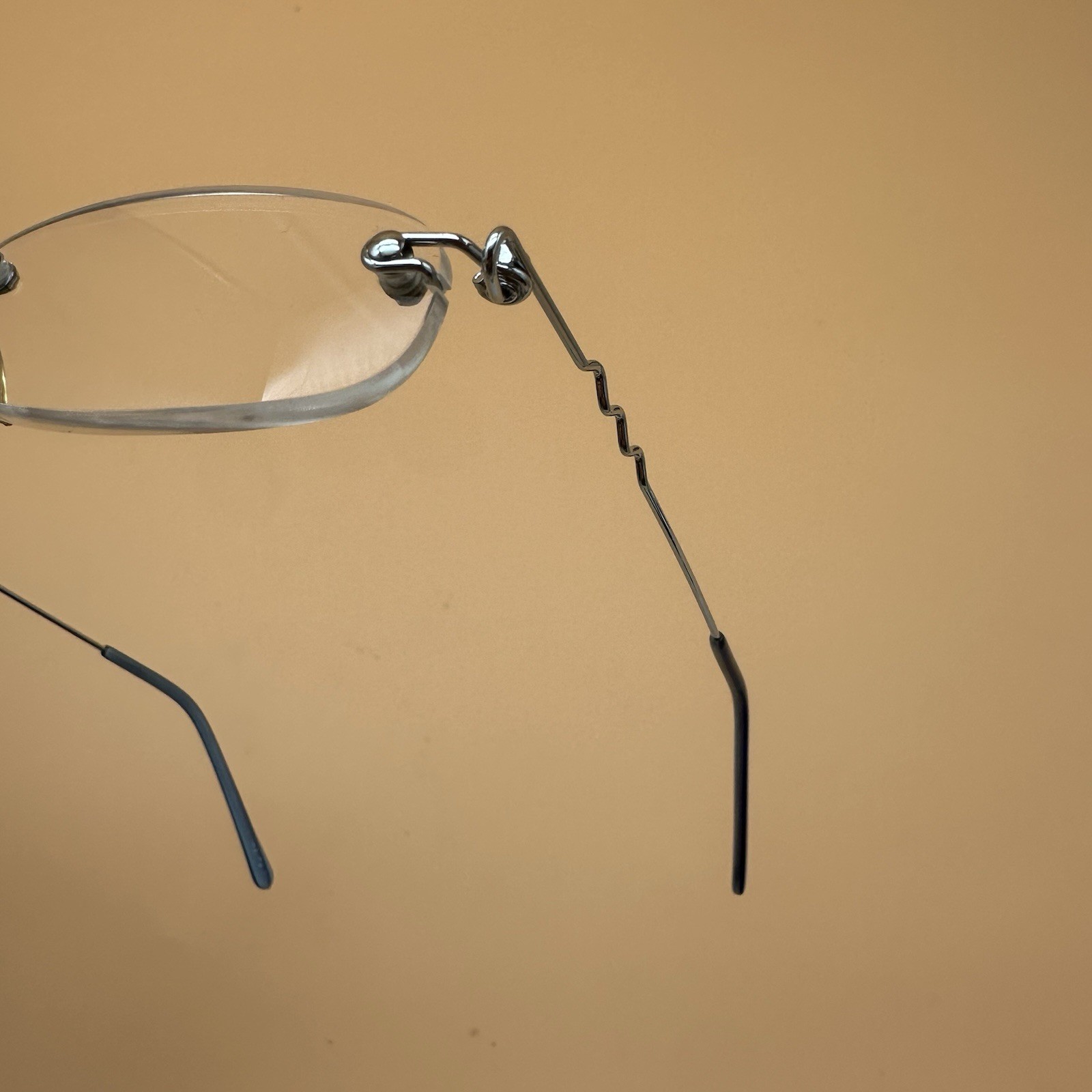 Rimless Silver Metal Eyeglass Frames Blue Temple Tips Unisex Adults Pre-Owned