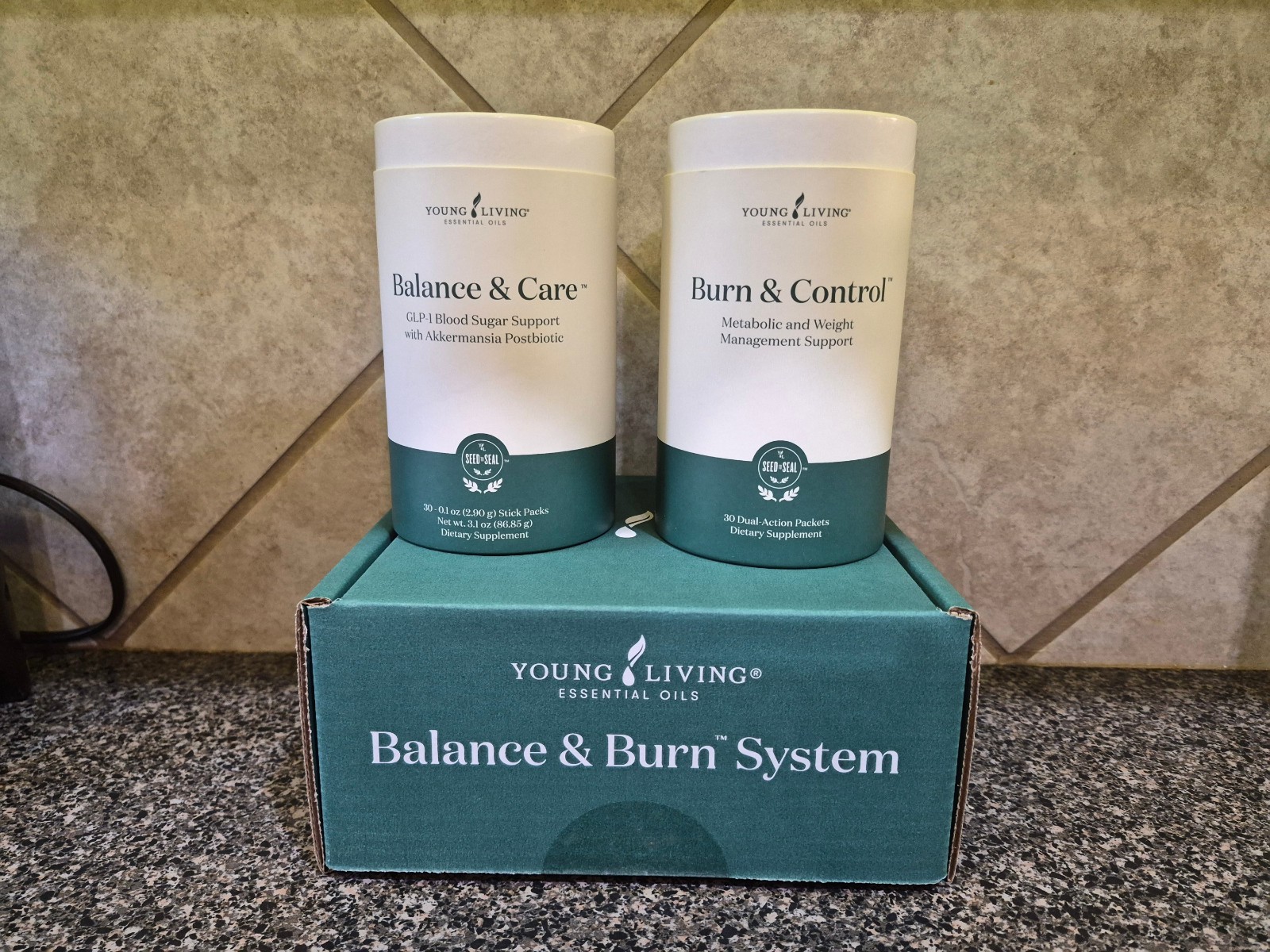 NEW IN BOX Young Living Essential Oils Balance And Burn System + EXTRAS