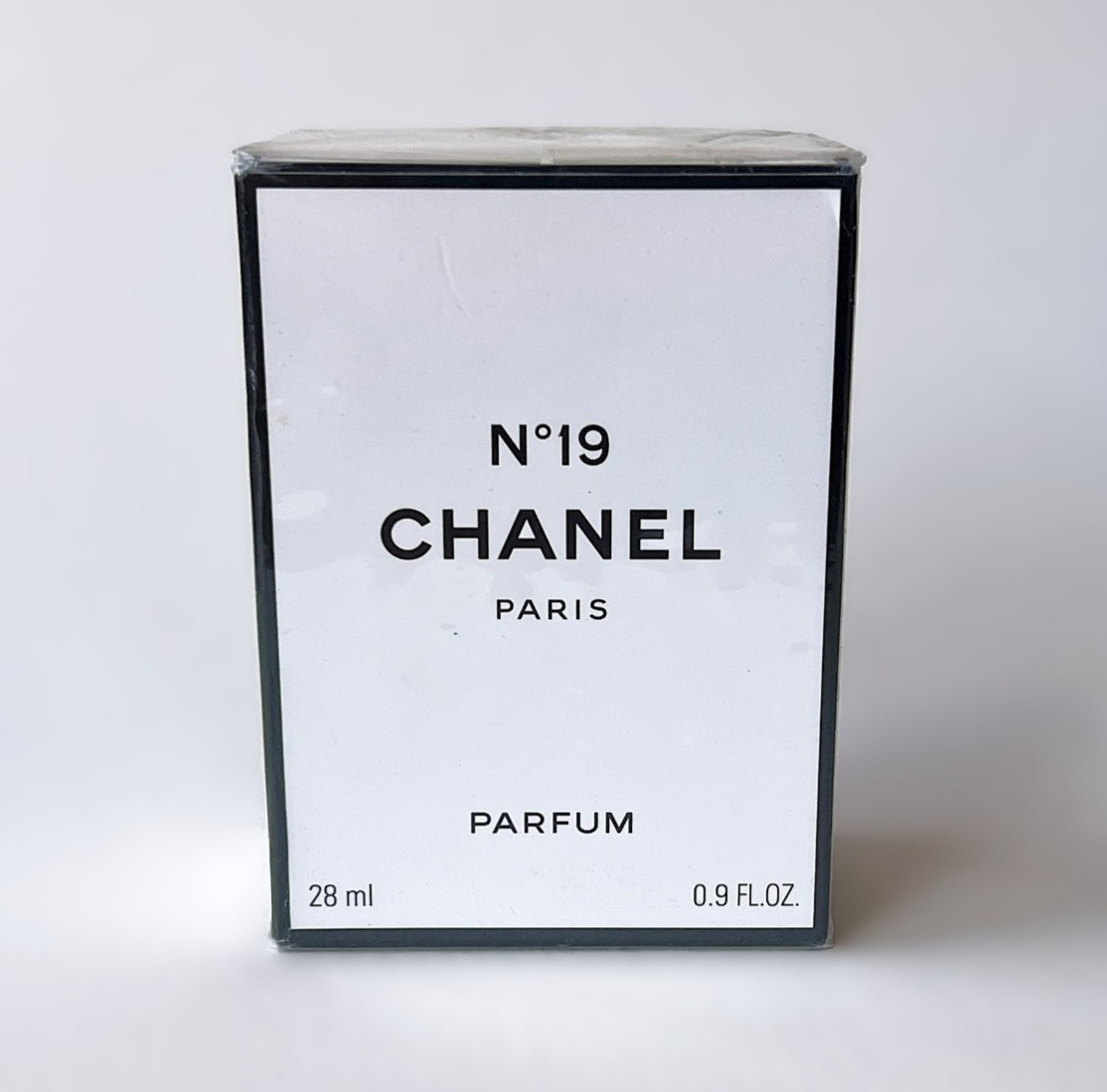 CHANEL No 19 Parfum Pure Perfume (28 ml/0.9 oz) New w/ Box Sealed, Vintage 1990s