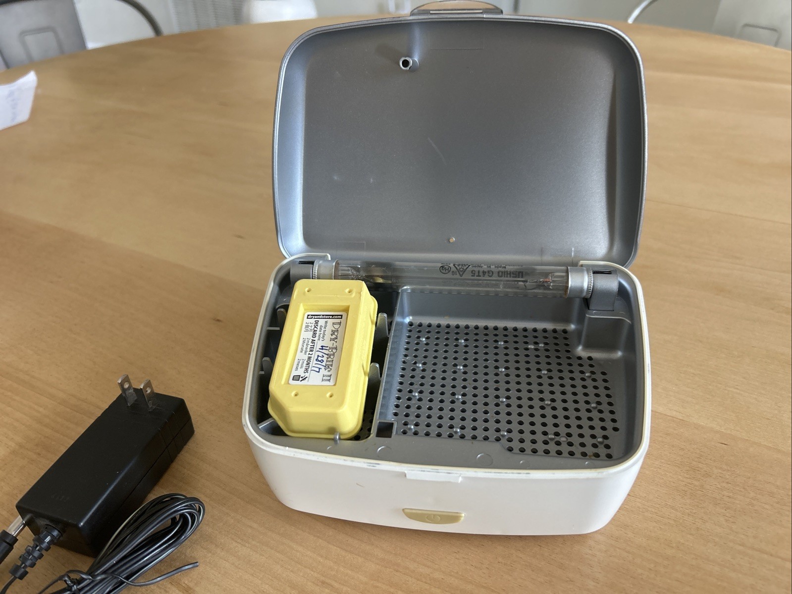 Dry & Store Global II Hearing Aid Dehumidifier Model TRG-AA With Cable