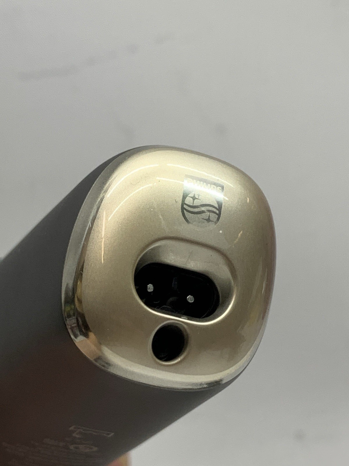 Philips Norelco i9000 Prestige Ultra SenseIQ PRO Electric Men’s Face Hair Shaver