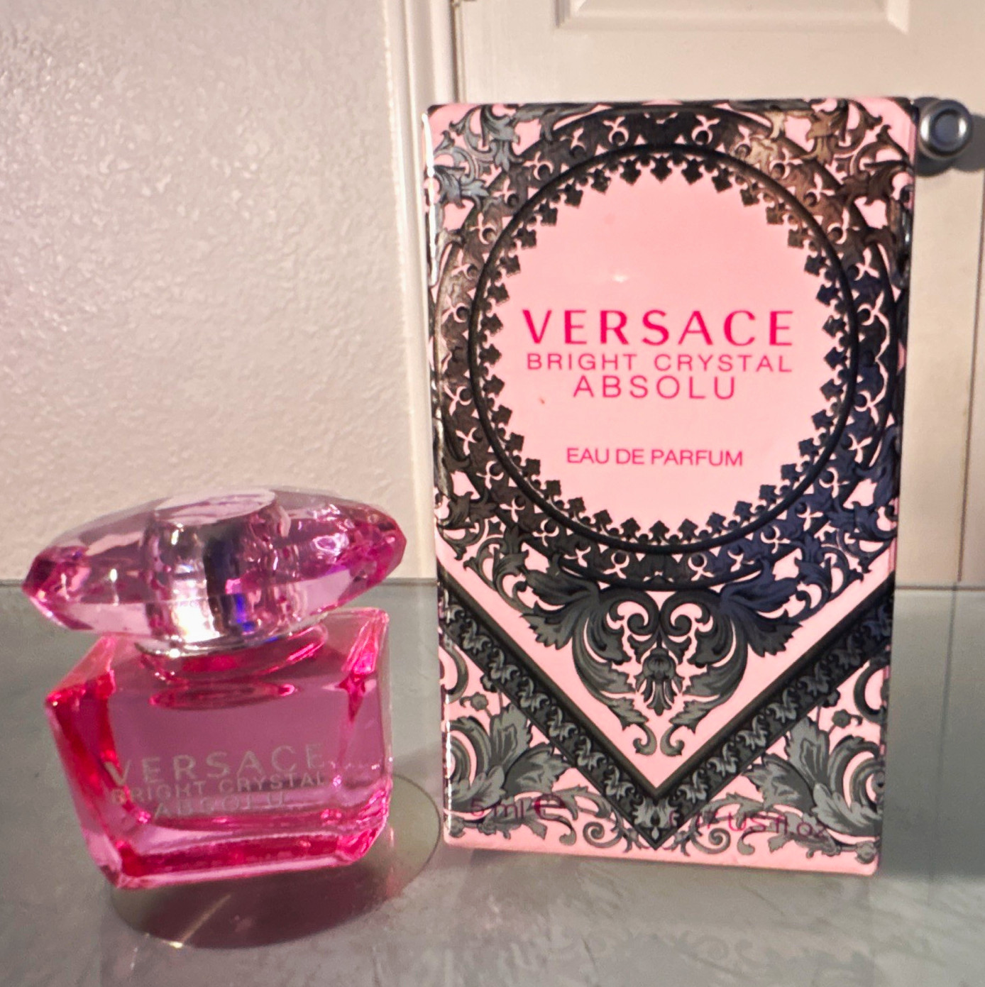 Versace Bright Crystal Absolu Eau de Parfum Spray 5ml MPN 511062C