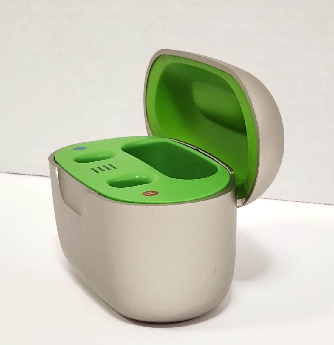 Phonak Charger Case Go Great Deal!!