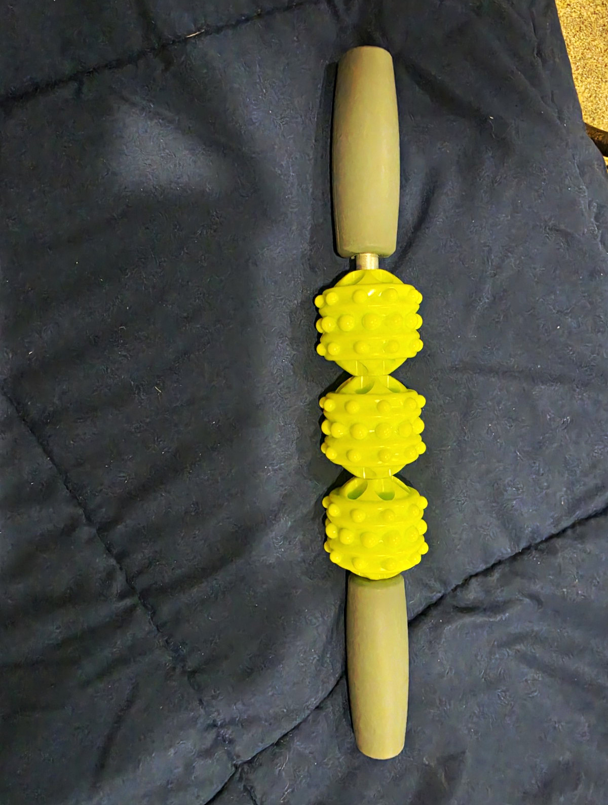 Body Massage Roller Stick 3-Head Rolling Massager, Manual Handheld 19in Y/G
