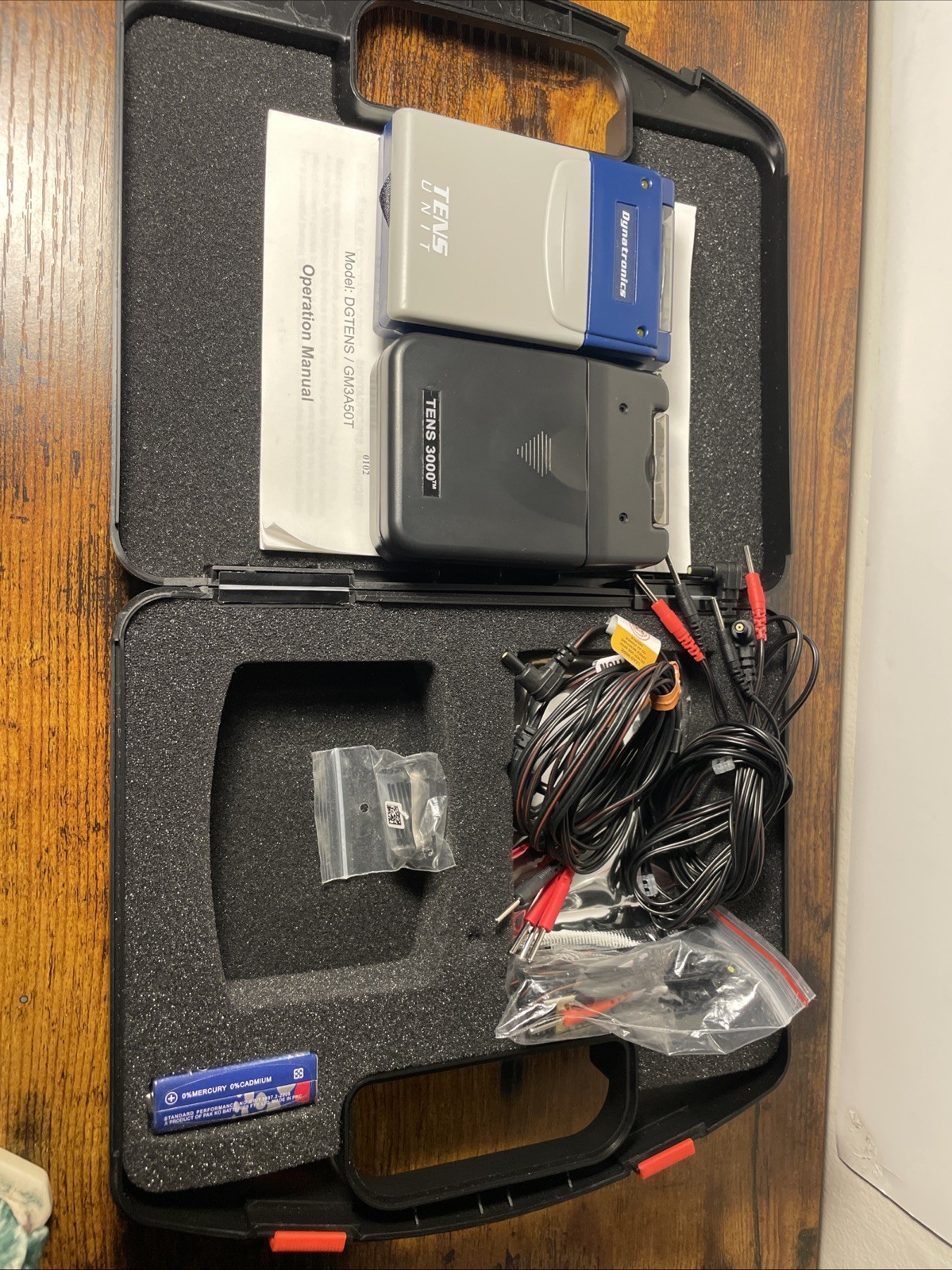 TENS 3000 Transcutaneous Electrical Nerve Stimulation and DGTENS GM3A50T Lot