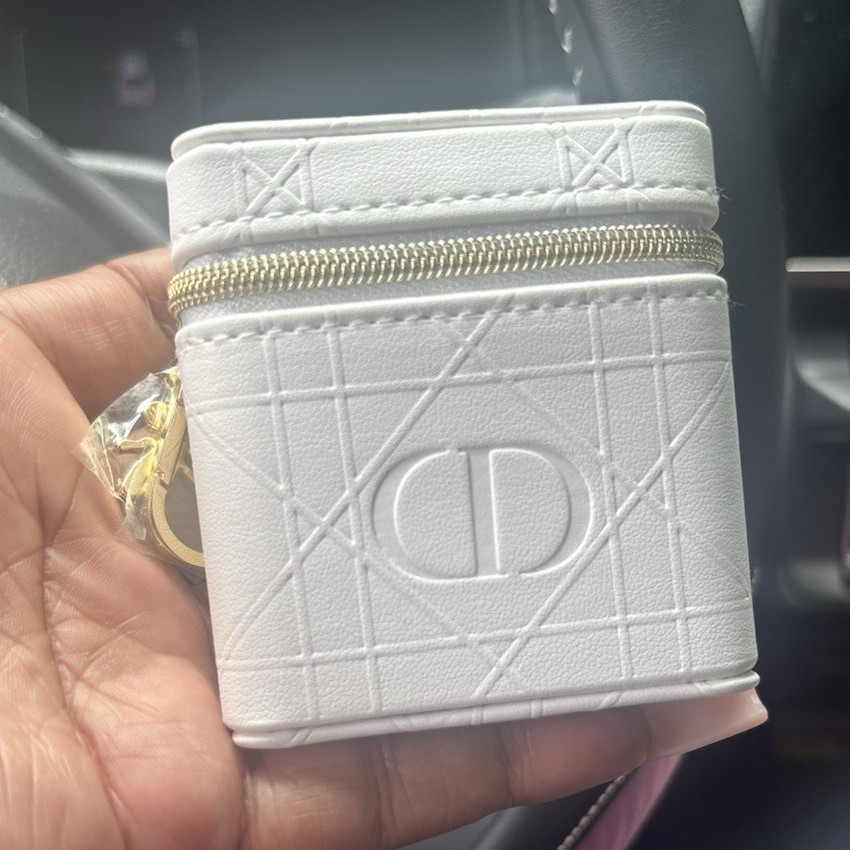 Dior White Zipper Makeup Bag Pouch/Case, 3 in Length x 2 in Height