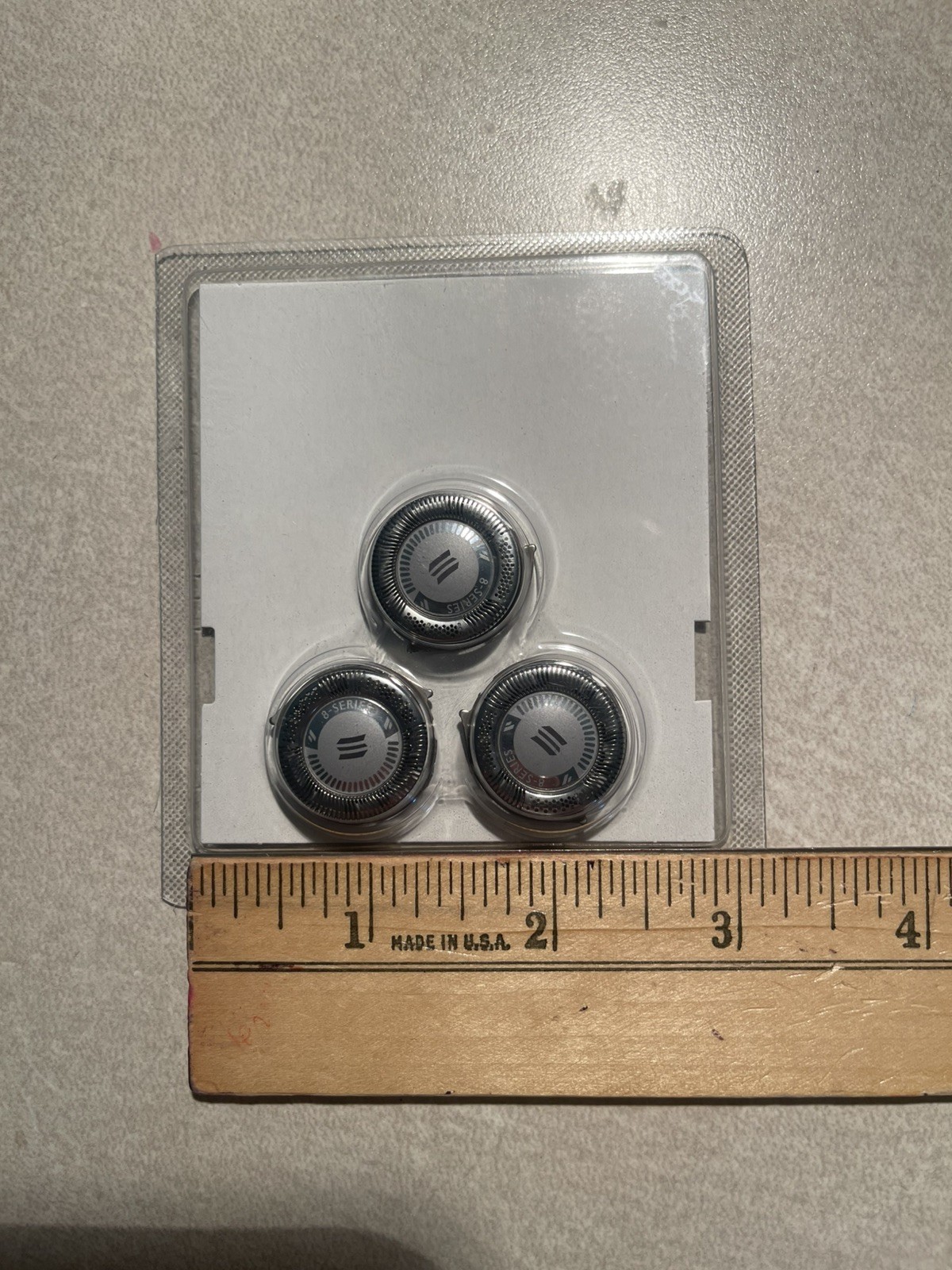 3 Universal Replacement Shaver Heads For Philip Norelco Shaver, Sealed Pack. HQ8