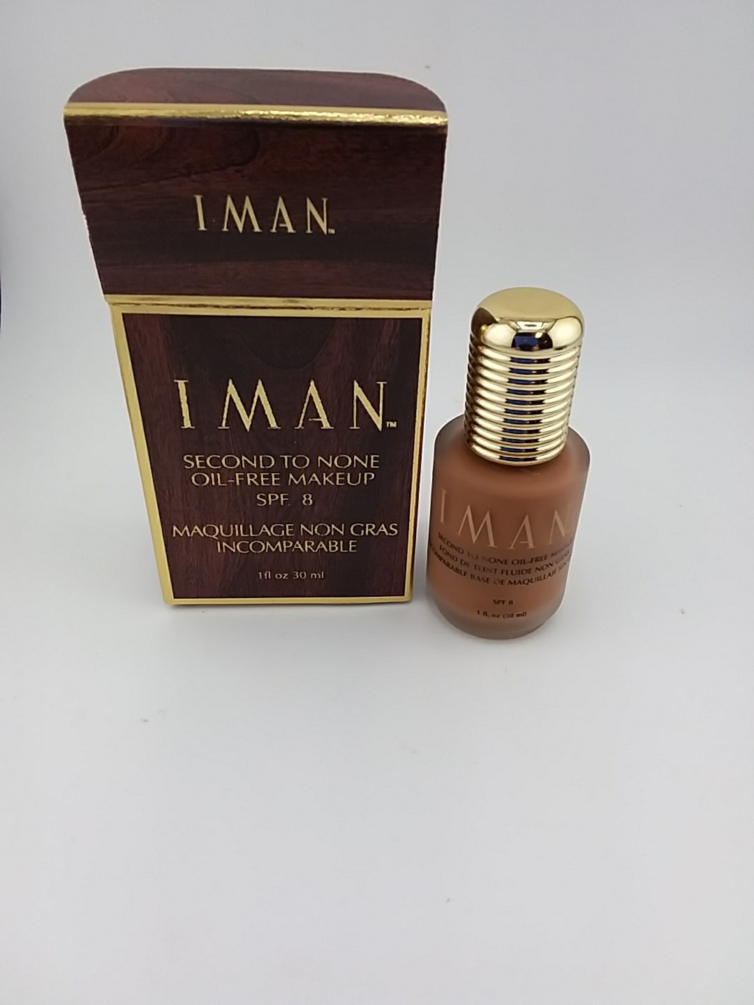 IMAN SECOND TO NONE Oil Free Makeup Earth 2 *** Please Read