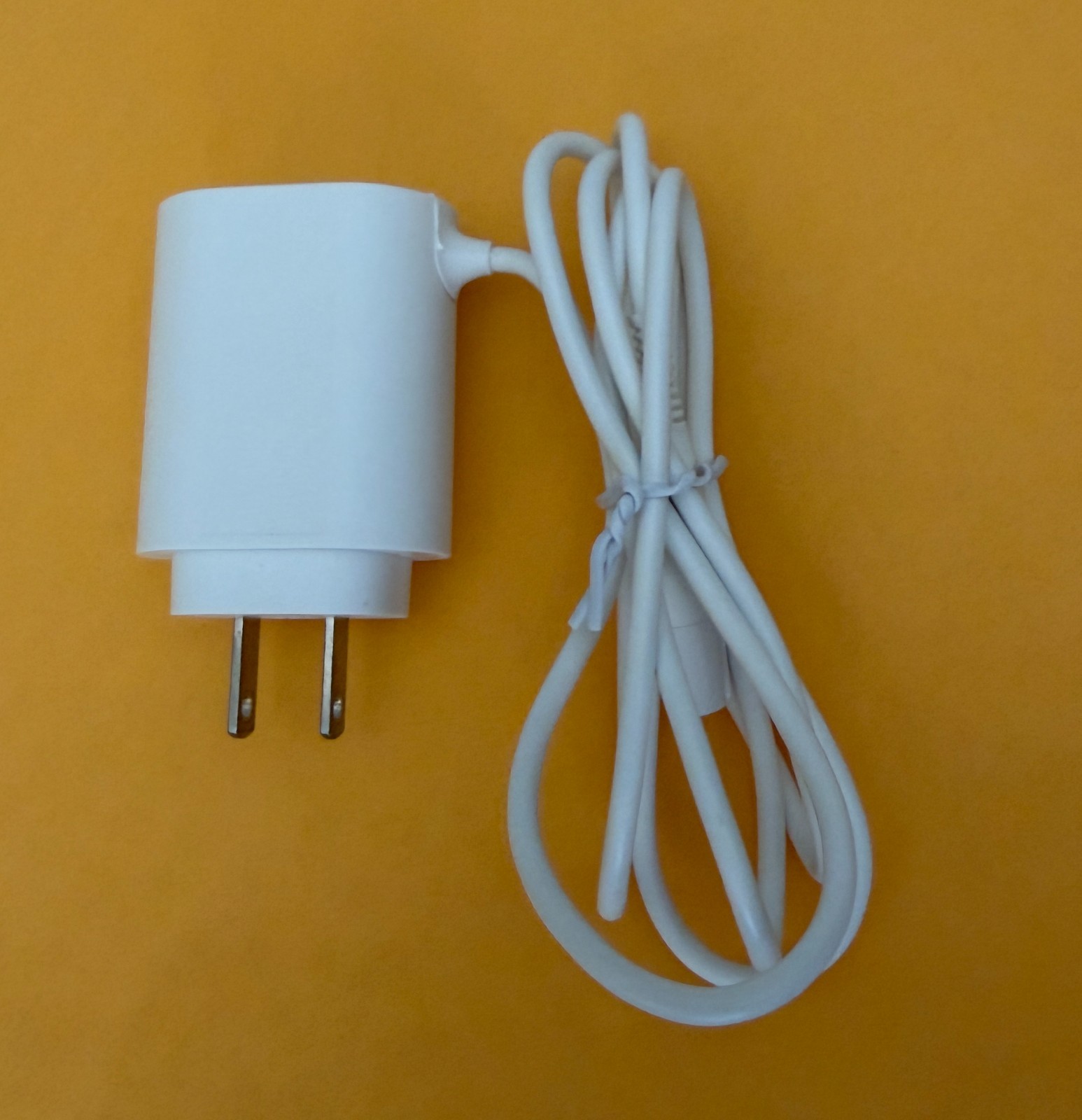 Braun Epilator Silk-épil 9, 7, & 5 Charger/Adapter~50-60HZ/100-240V~White