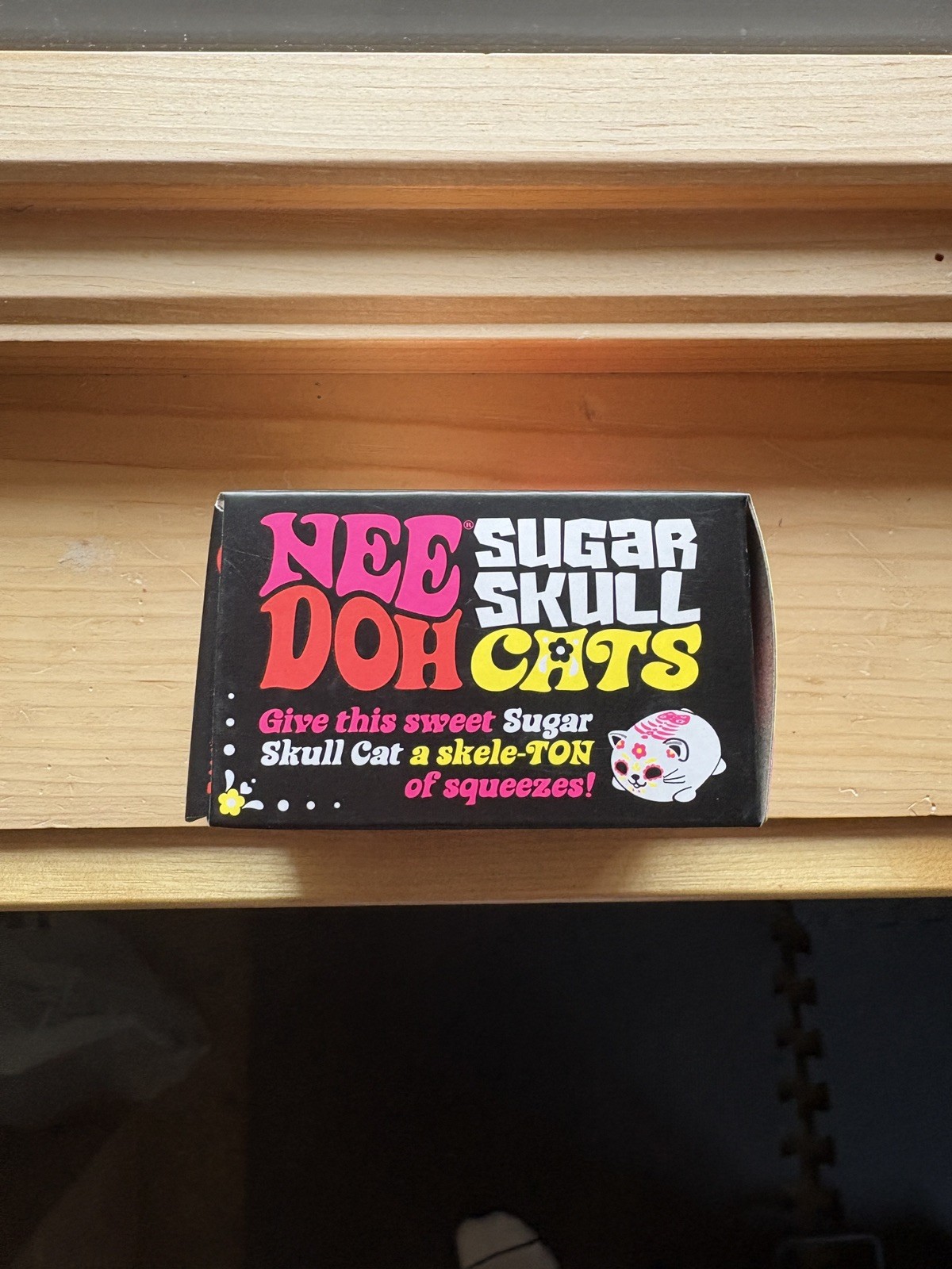 Authentic NeeDoh Sugar Skull Cat Squishy Toy White Pink HTF New in Box Schylling