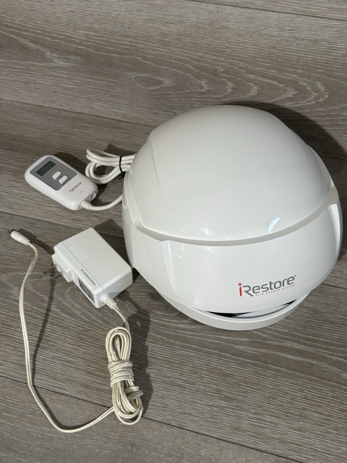 iRestore ID-500 Laser Hair Growth System Helmet – MISSING 1 CUSHION PAD – WORKS