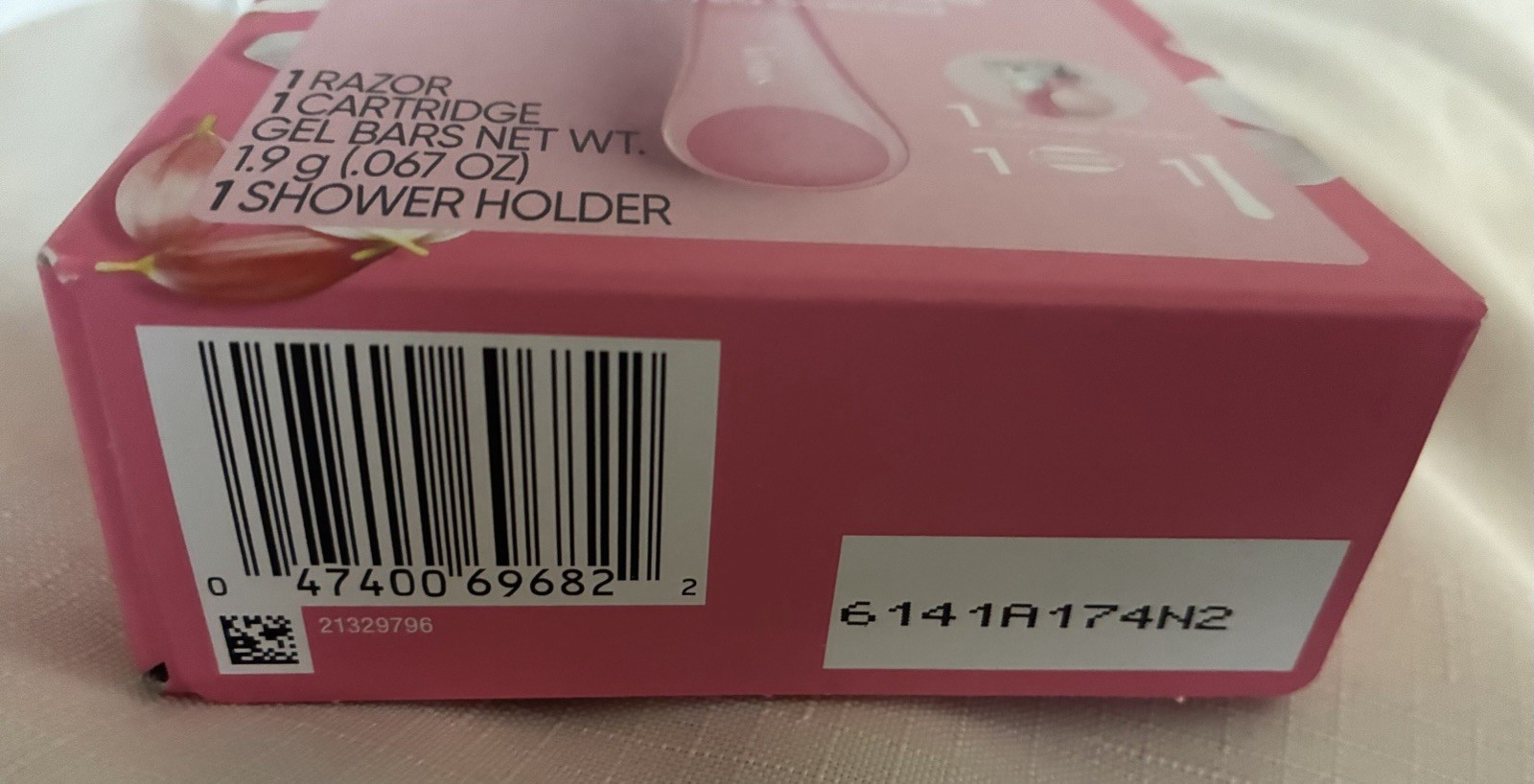 Gillette Venus ComfortGlide White Tea Scented Razor 3-Blade, 1 Cart + Hook