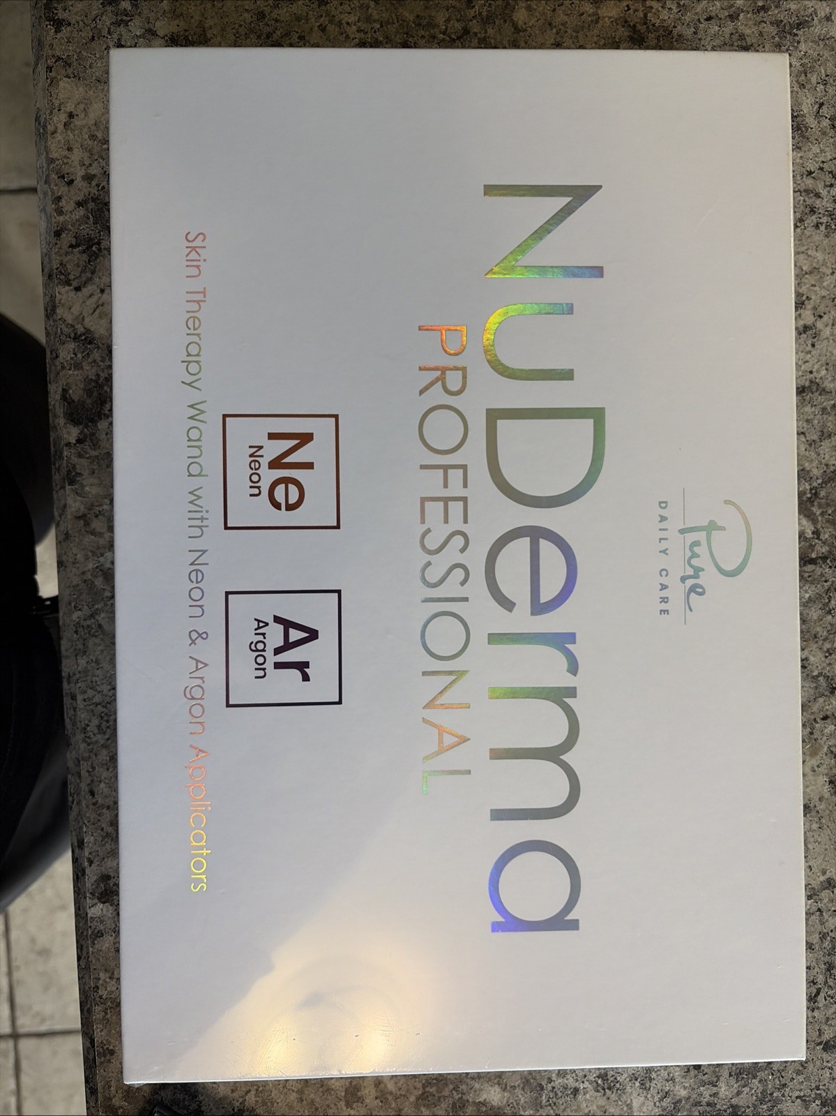 NuDerma Clinical Skin Therapy Wand with Neon Argon