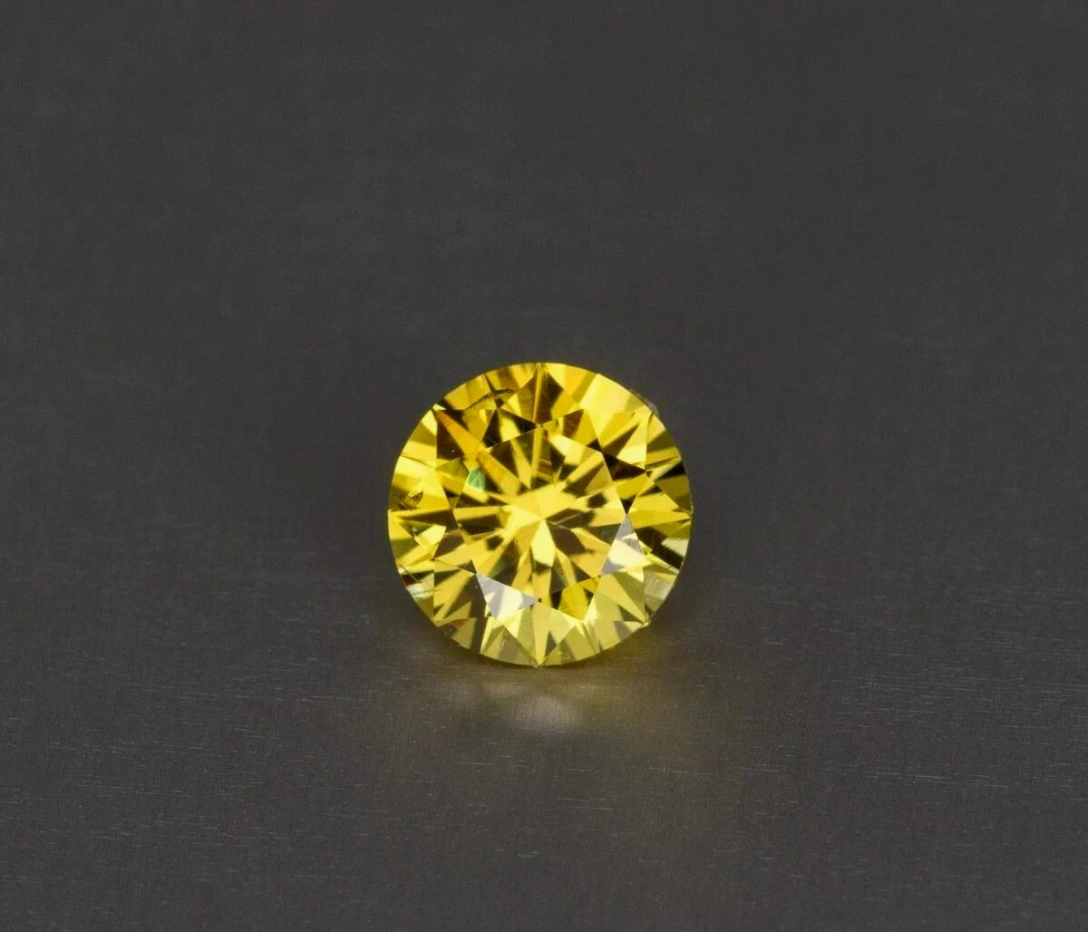 2 Ct Round Cut Natural Yellow Color Loose Lab Grown CVD Diamond VVS1 Certified