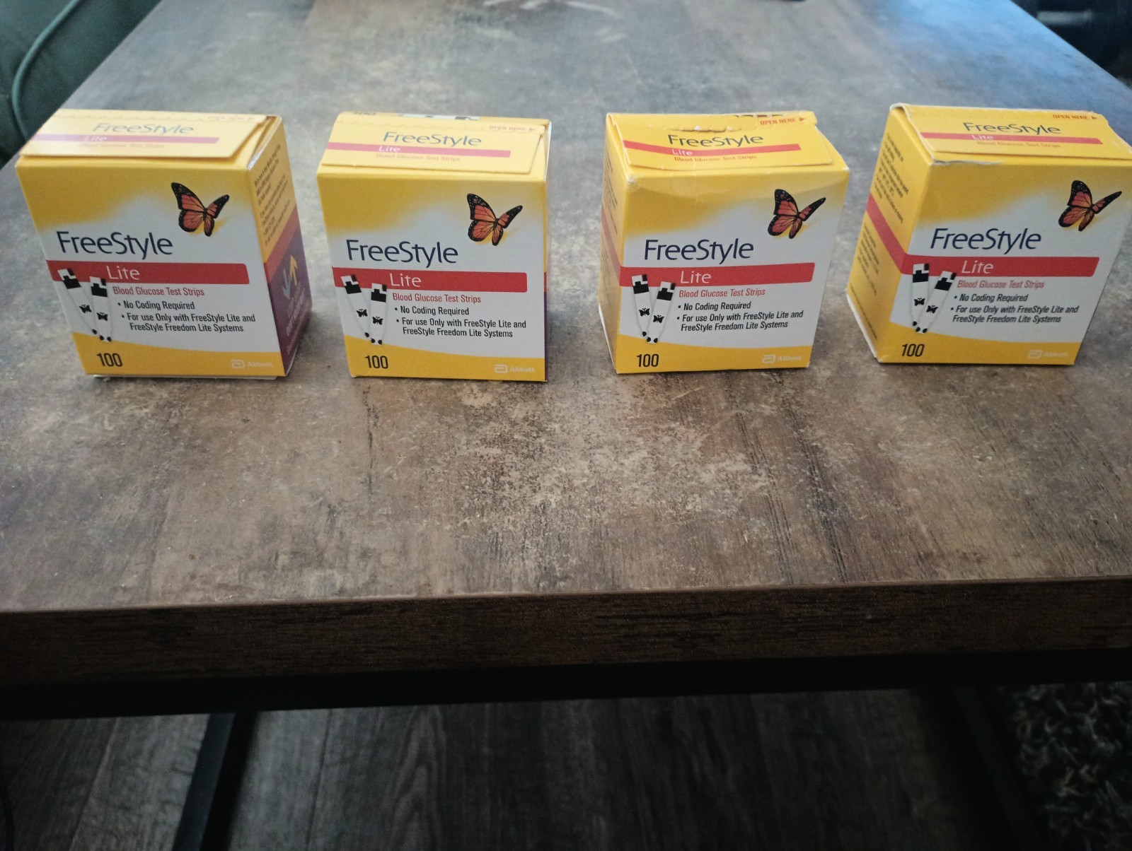 FreeStyle Lite Blood Glucose Test Strips 4x 100 Count, NIB EXP: 2027 11/30/2027