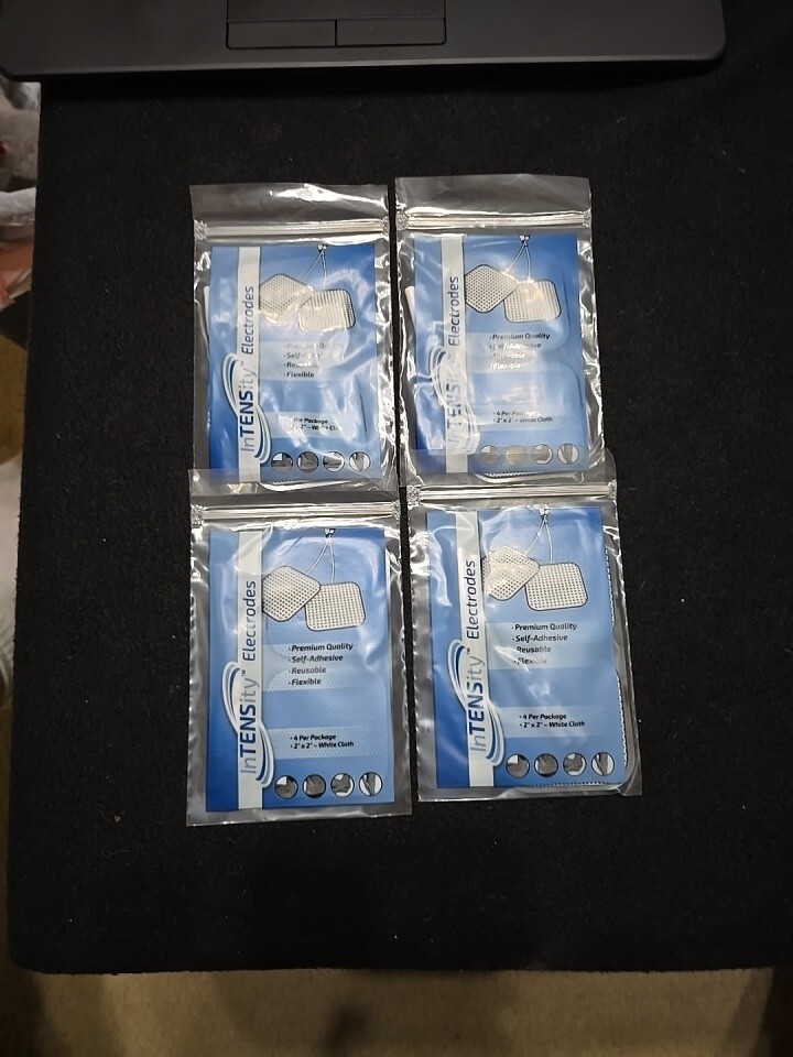 Roscoe InTENSity, 4 Packs, 2″x2″ Unit Pads, 4 Pads/Pack, Unopened