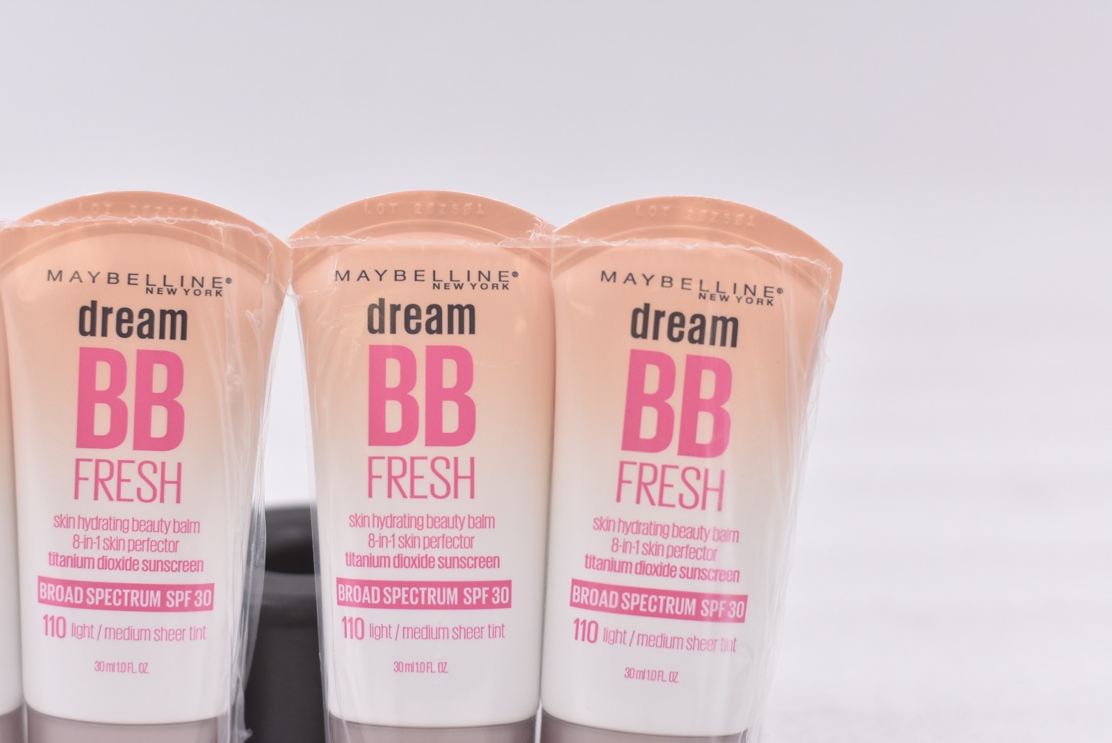 lot of 4 Maybelline Dream Fresh BB Cream 8in1 Skin Perfector SPF 30 110 Light/M