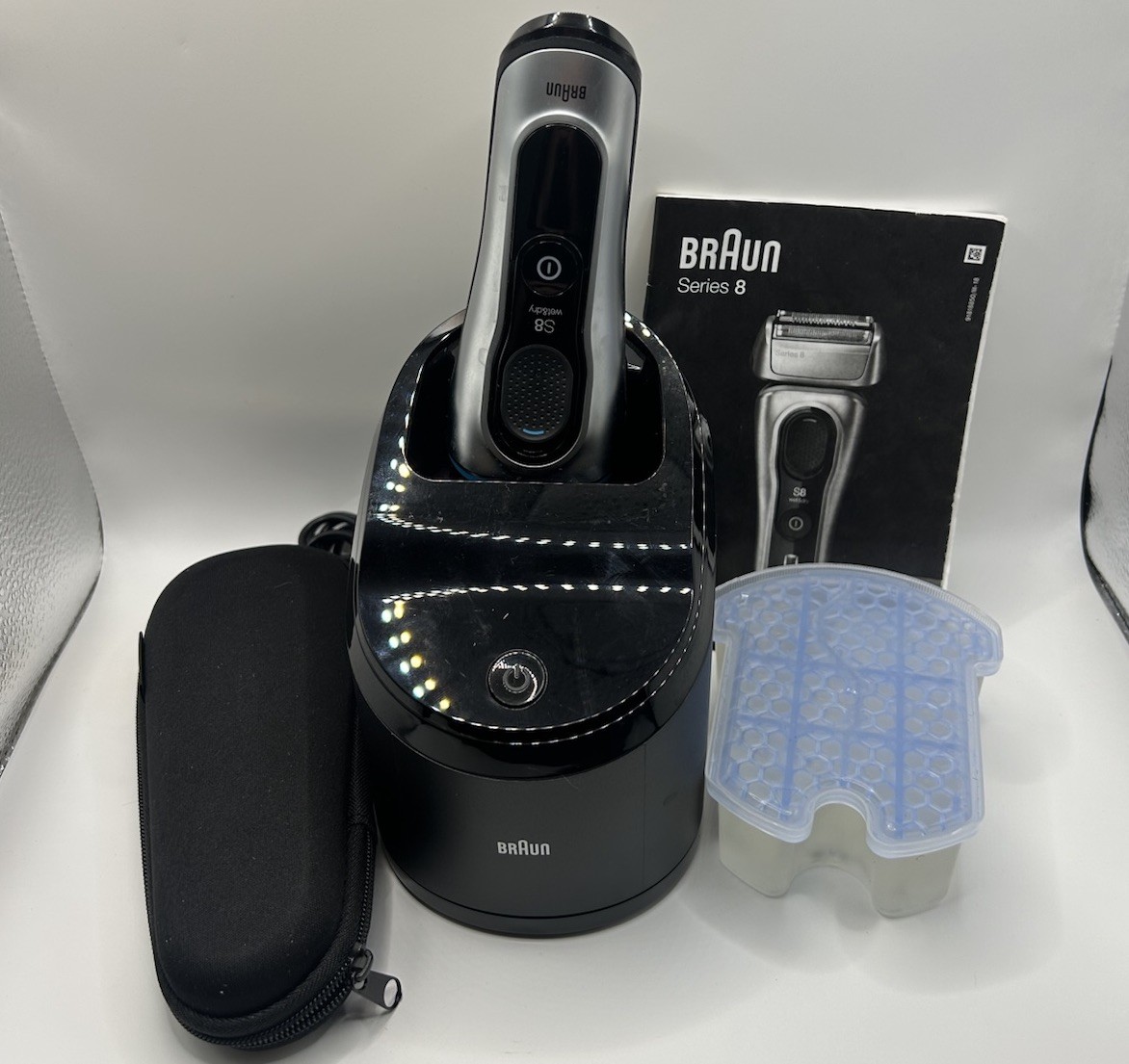 Braun Series 8 S8 8517s Wet Dry Cordless Foil Shaver ProTrimmer Kit With Dock