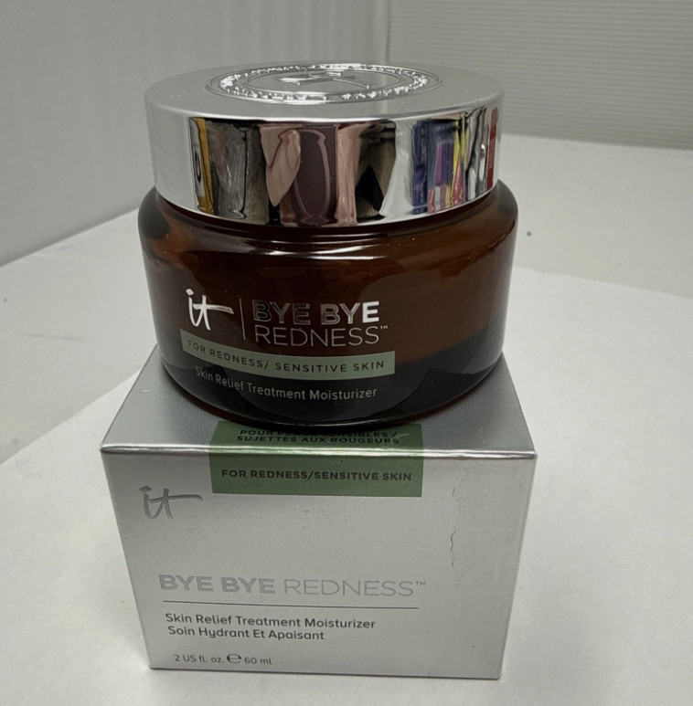 IT Cosmetics Bye Bye Redness Sensitive Skin Moisturizer Face Cream 2oz BNIB