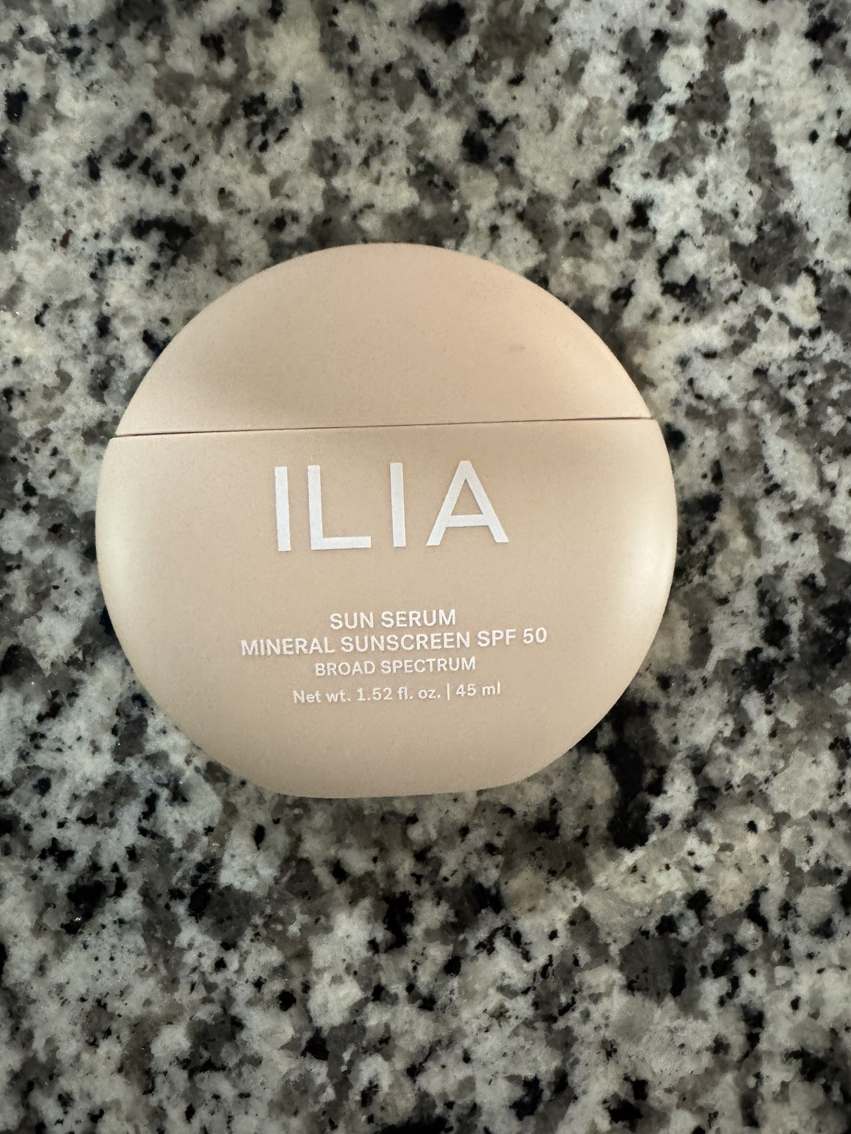 ILIA Sun Serum SPF 50 Mineral Sunscreen Oil Control 1.52oz- medium deep