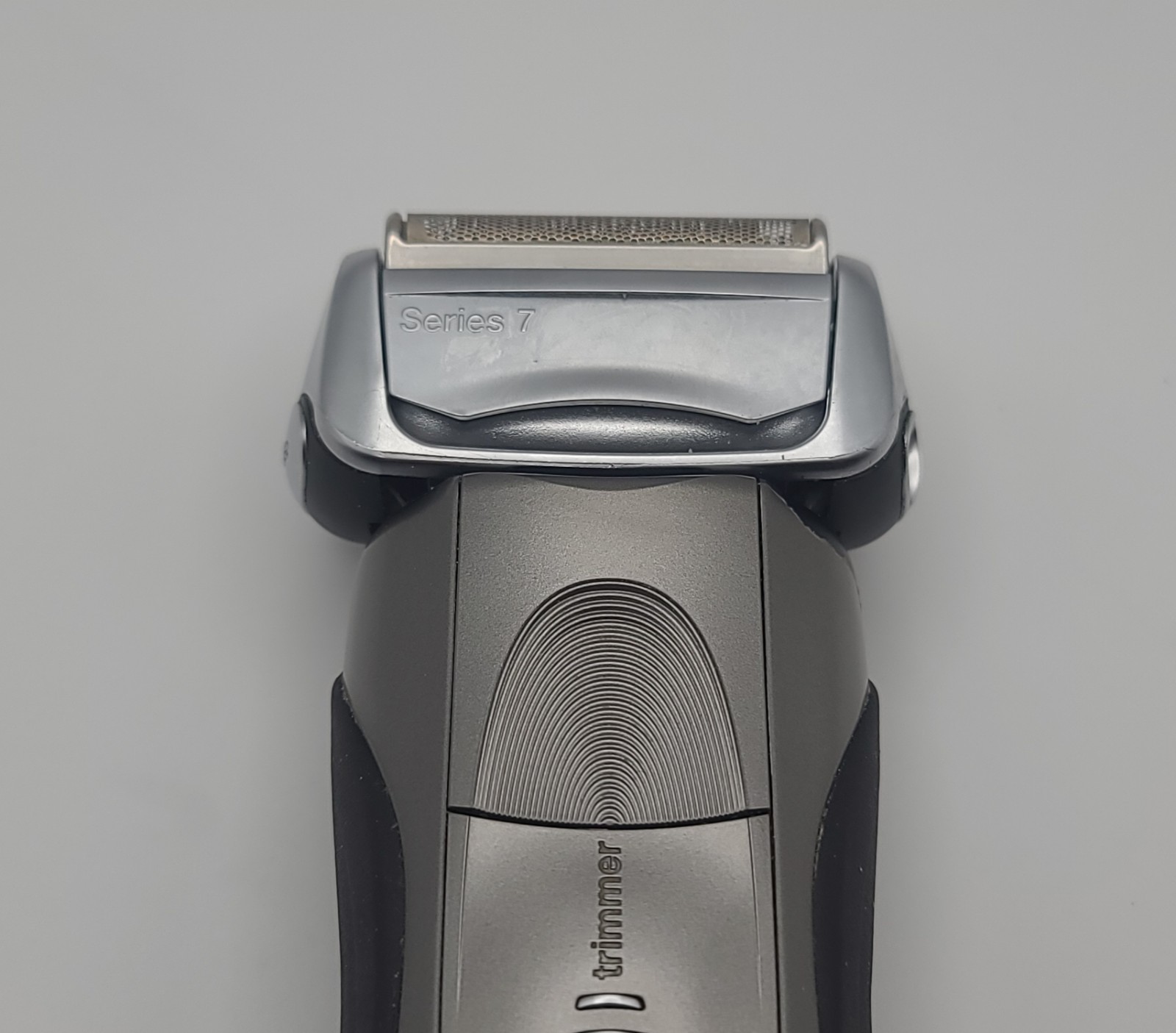 Braun Series 7 Type 5692 Electric Shaver w/ Clean & Charge Station – USED