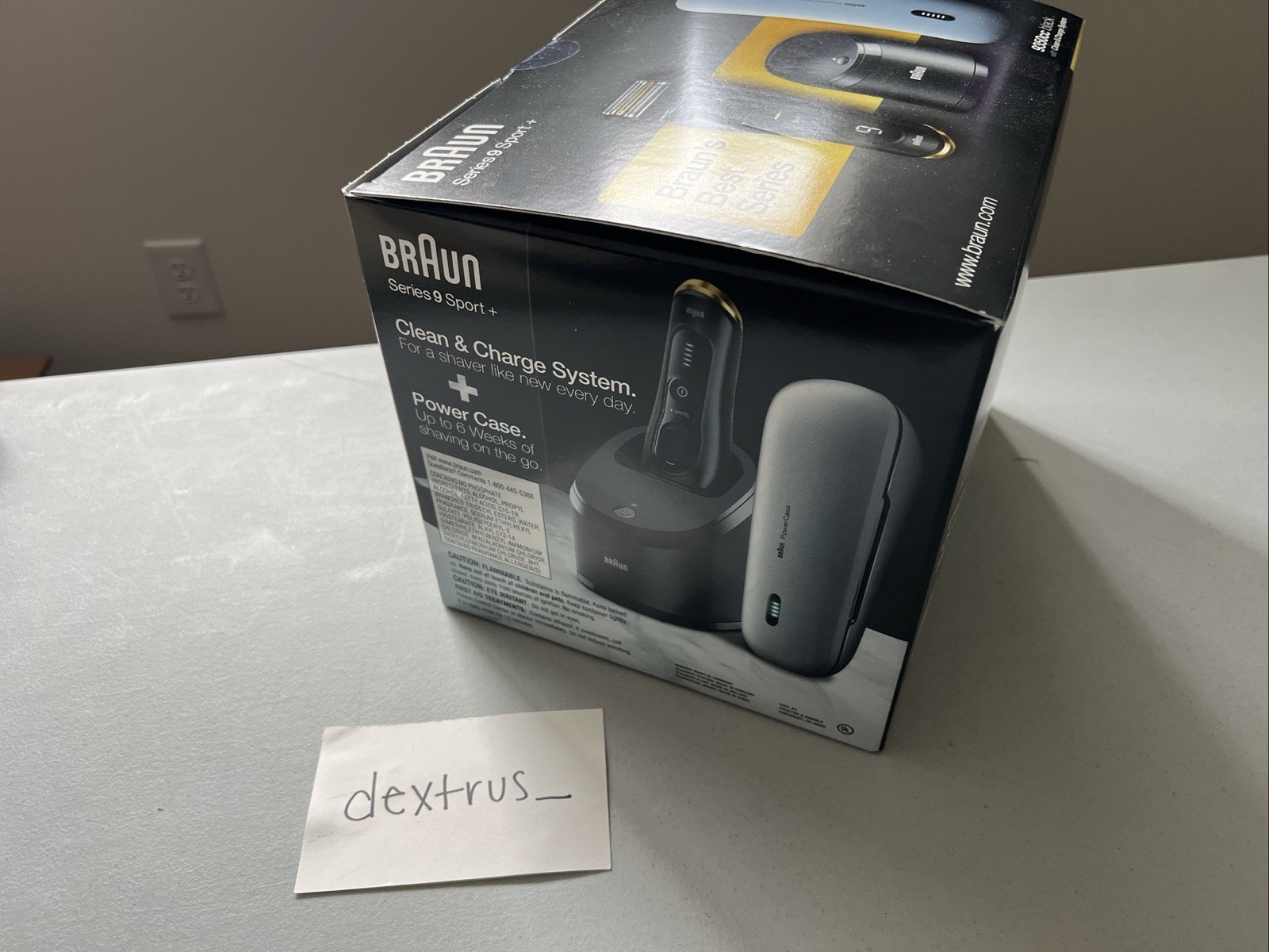 NEW BRAUN Series 9 Sport Shaver Wet & Dry Clean & Charge System & POWER CASE
