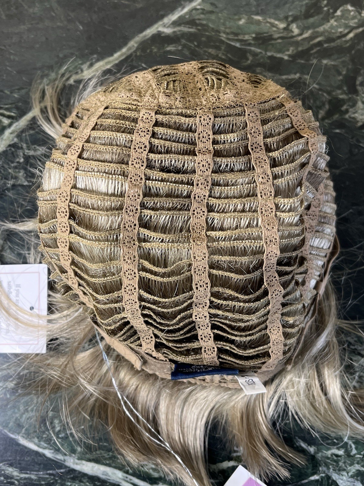 TWC Perfect Image Synthetic “Hot Stuff” Wig NWT Size Average Ash Blonde Frost
