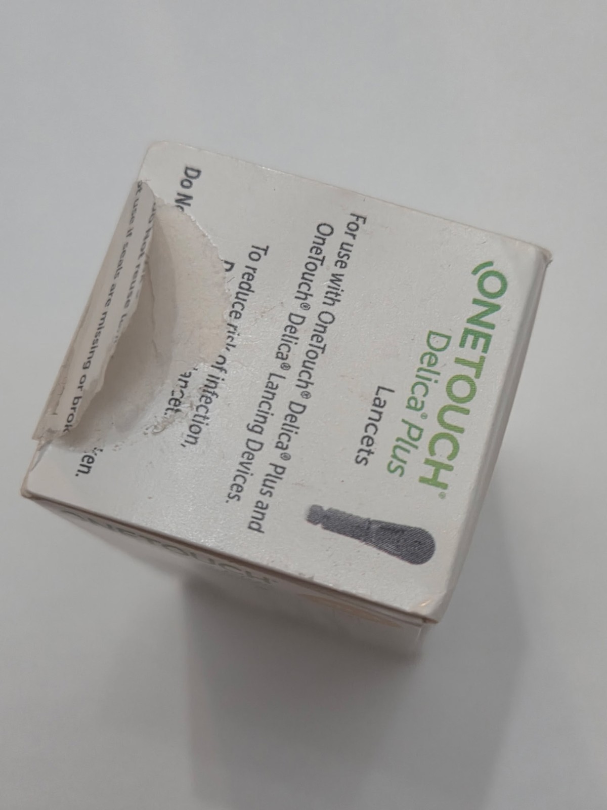 OneTouch Delica Plus Lancing Device + 25 Sterile Lancets + Zippered Case