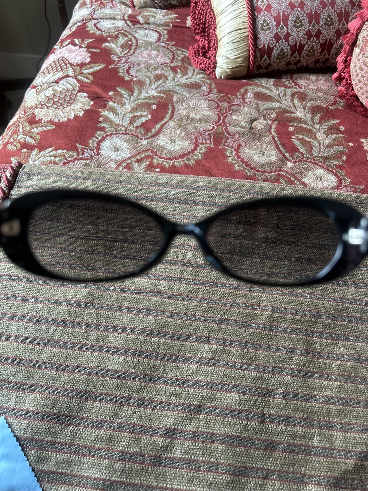 Brighton Black Plastic Frames Temple 52–17 Texas Rose Detail Silver