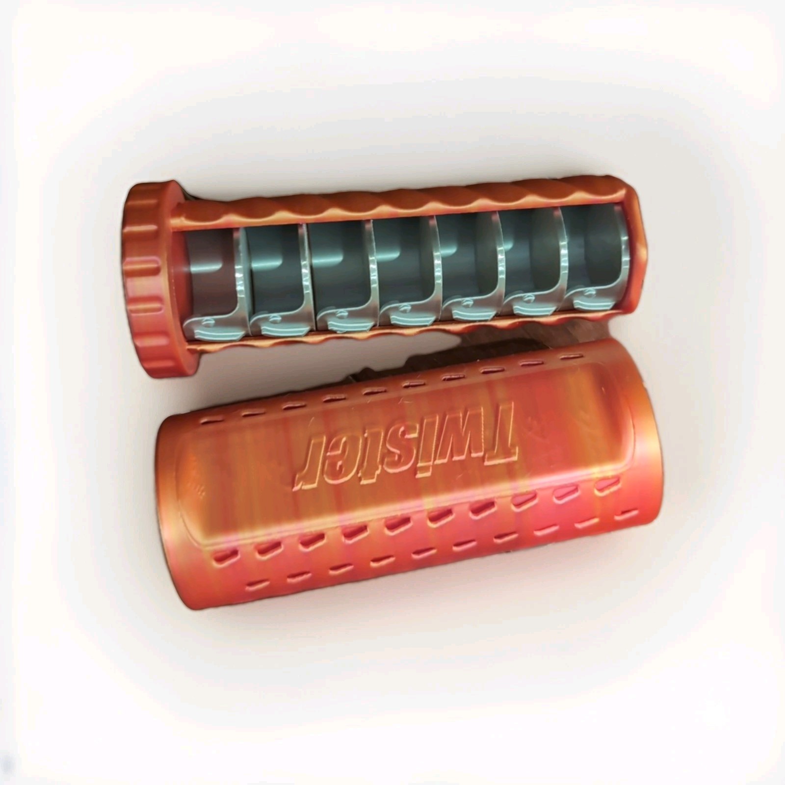 Satisfying Twisting Pill Capsule